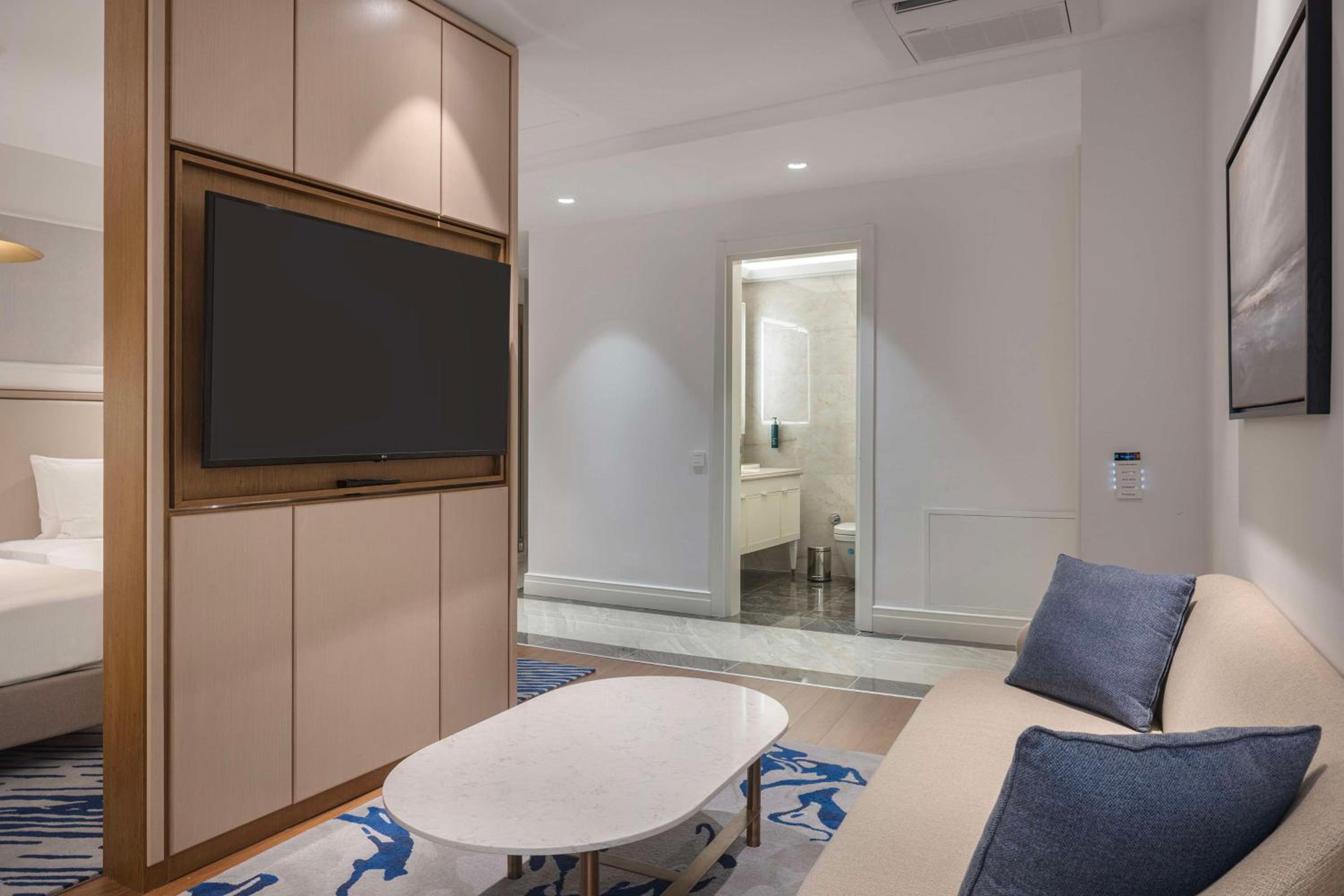 Twin Studio Residence With Terrace