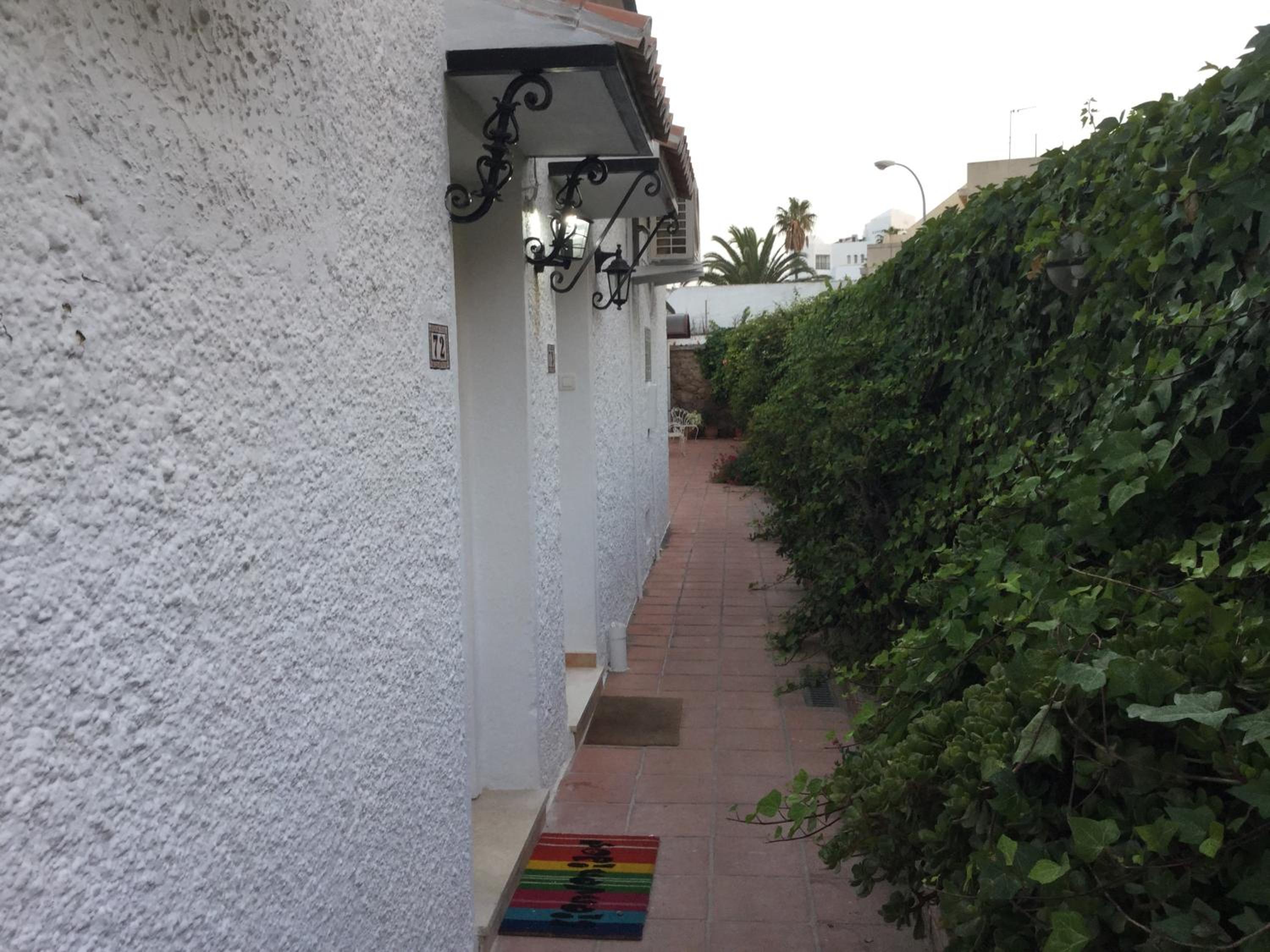 Apartment with Sea View - Photo 2