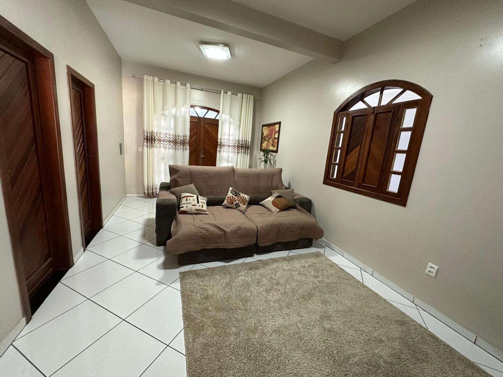 Four-Bedroom House photo 1