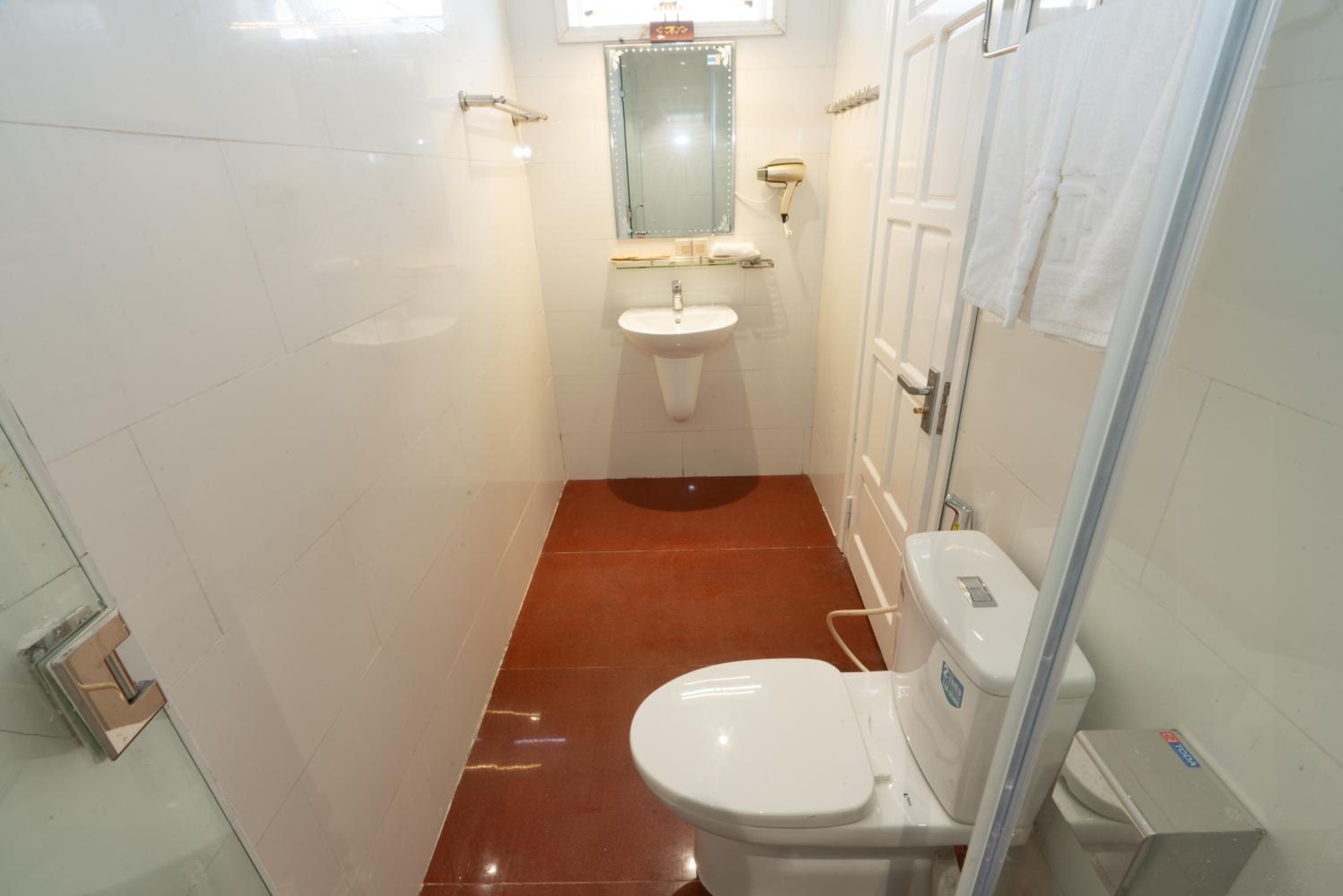 Deluxe Double Room - Photo 20