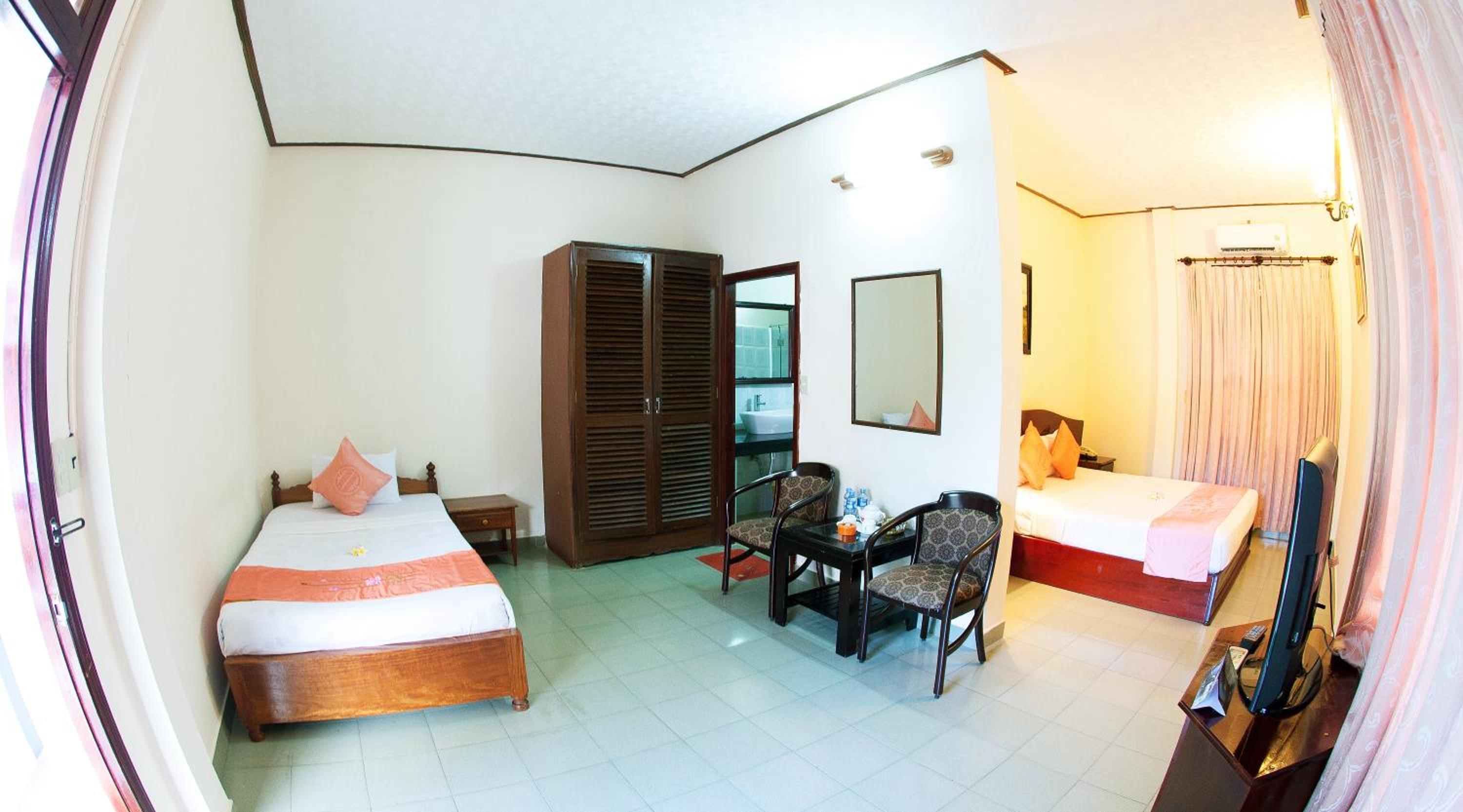 Superior Villa with Garden View photo 3