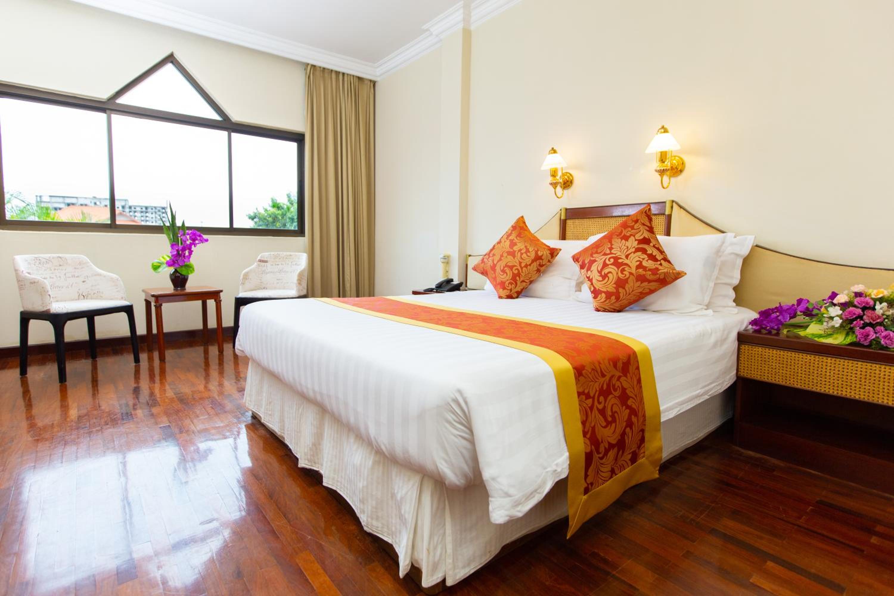 Standard Double Room - Photo 2