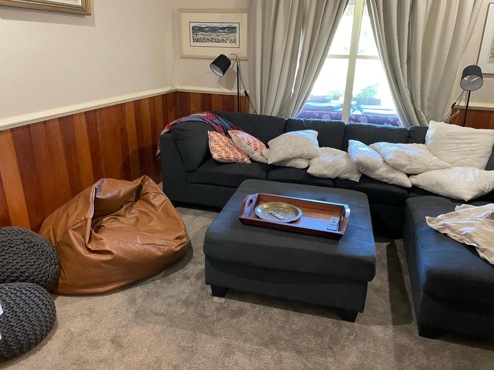 Four-Bedroom House photo 1