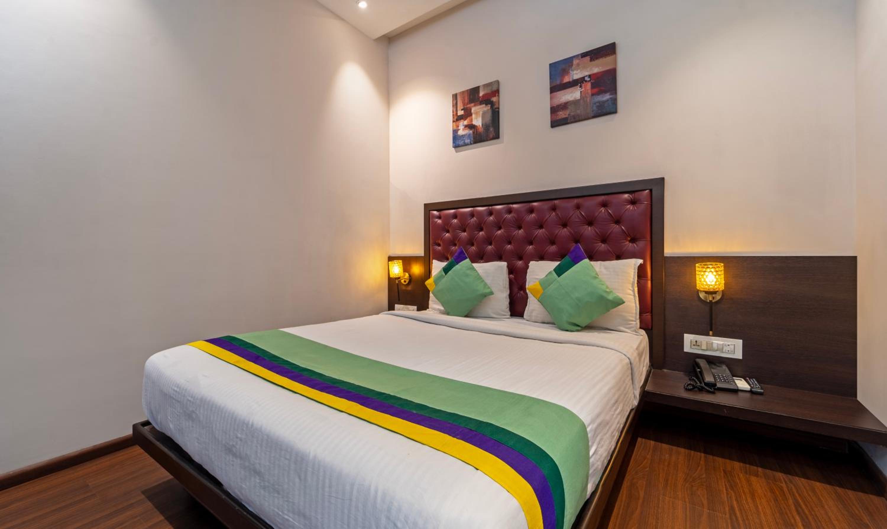 Spacious Premium Room With Mini Fridge