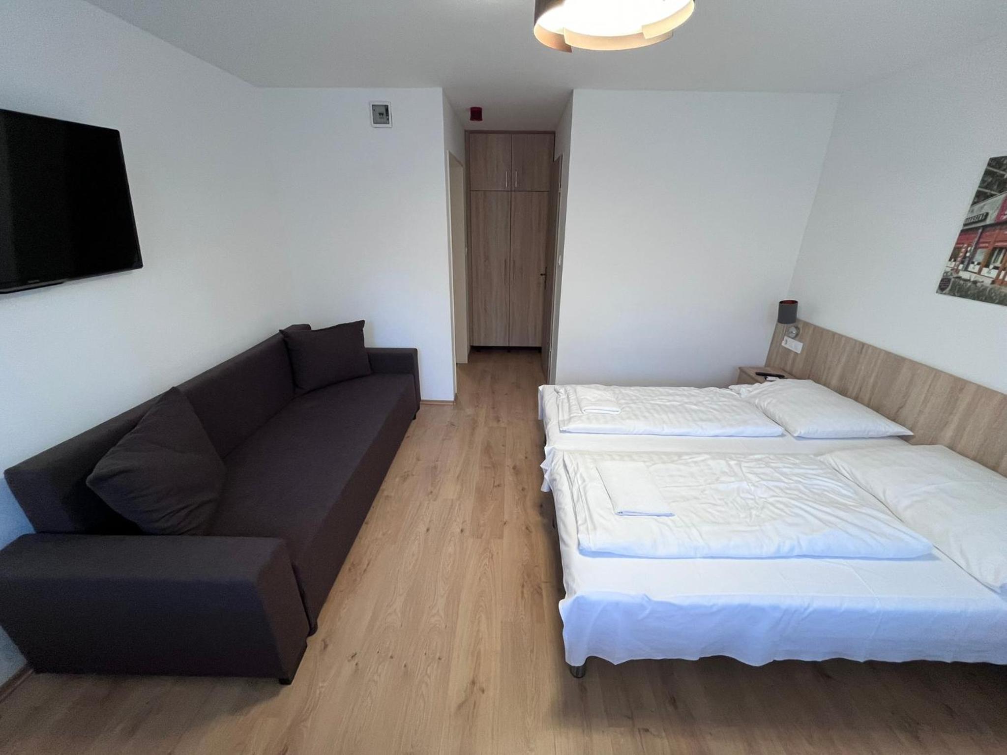 Superior Quadruple Room photo 2