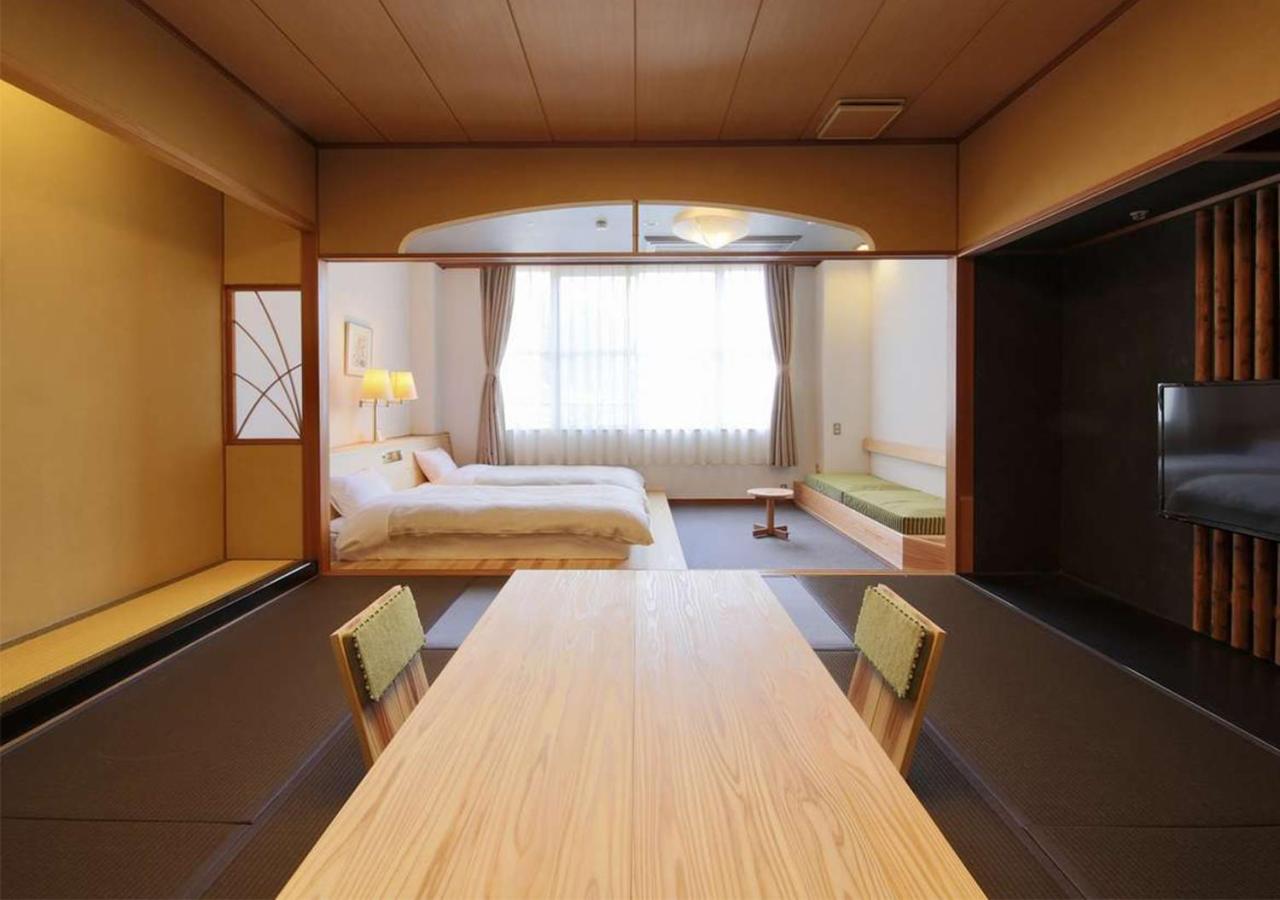 Superior Twin Room photo 3