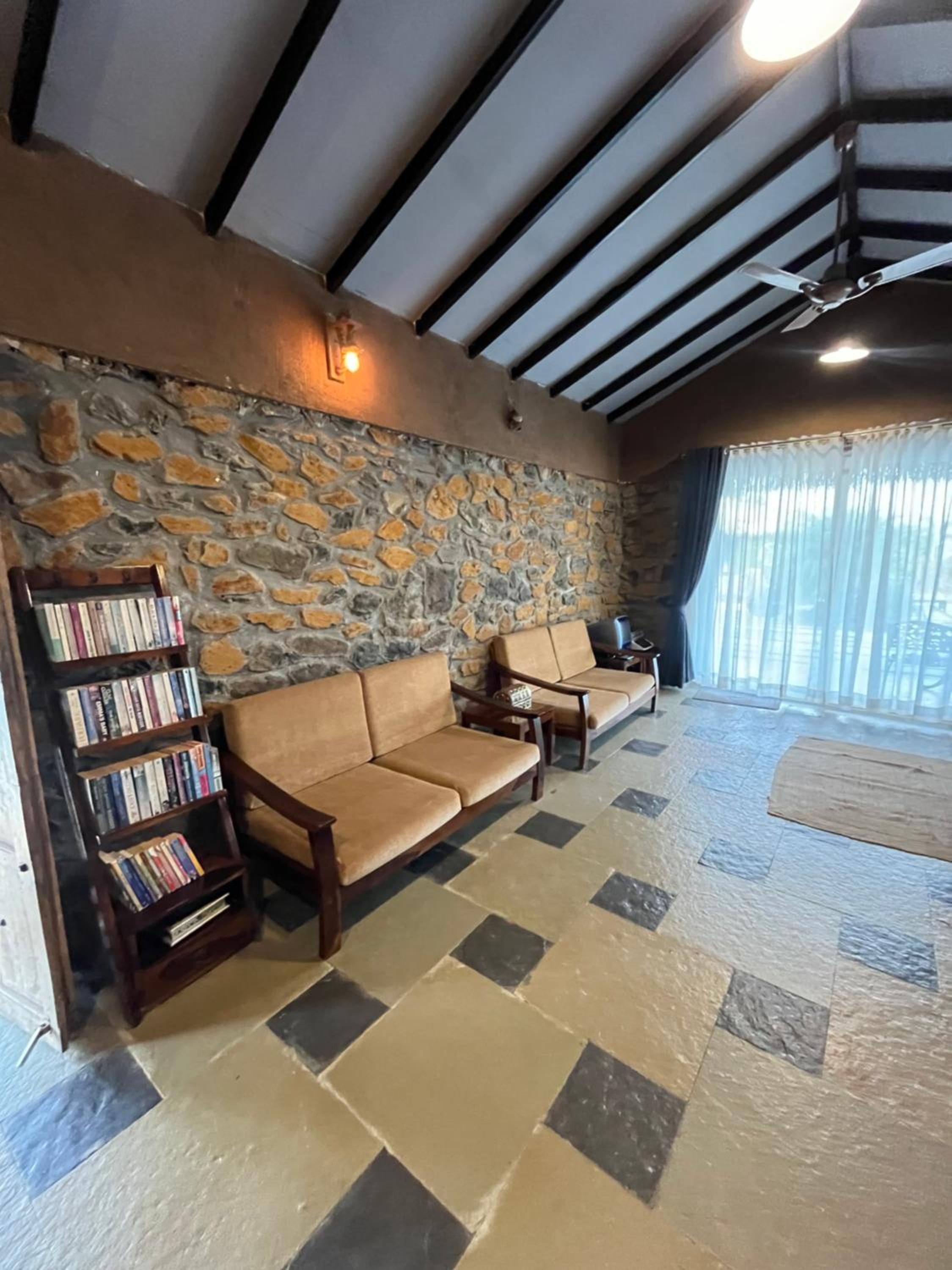 Villa photo 1