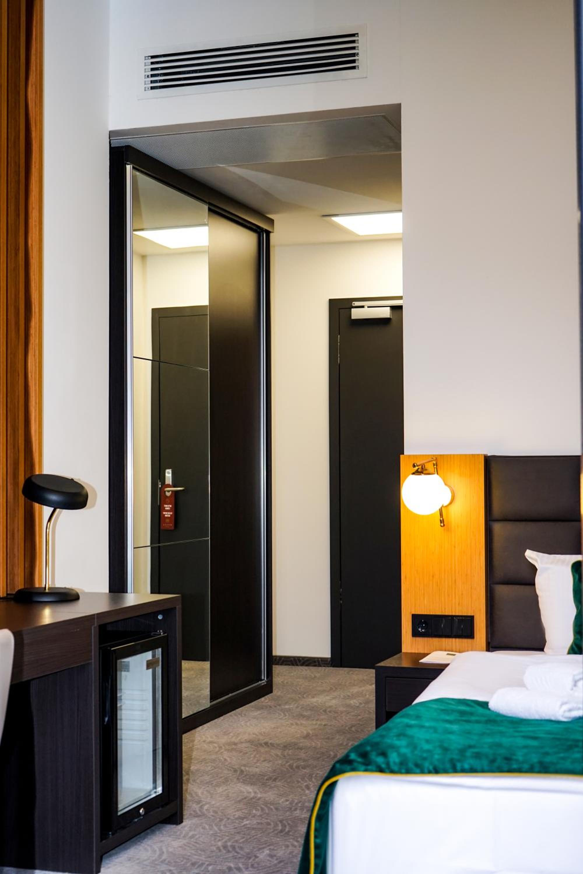 Single Room photo 1