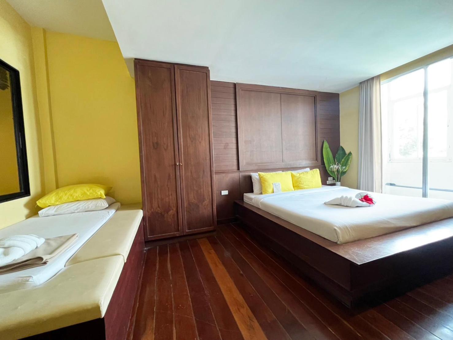 Deluxe Triple Room photo 2
