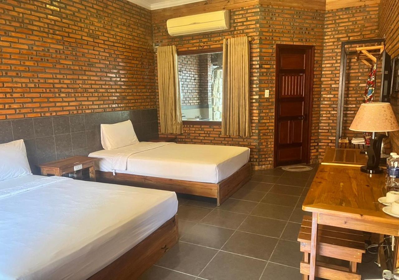 Double or Twin Room with Garden View photo 1