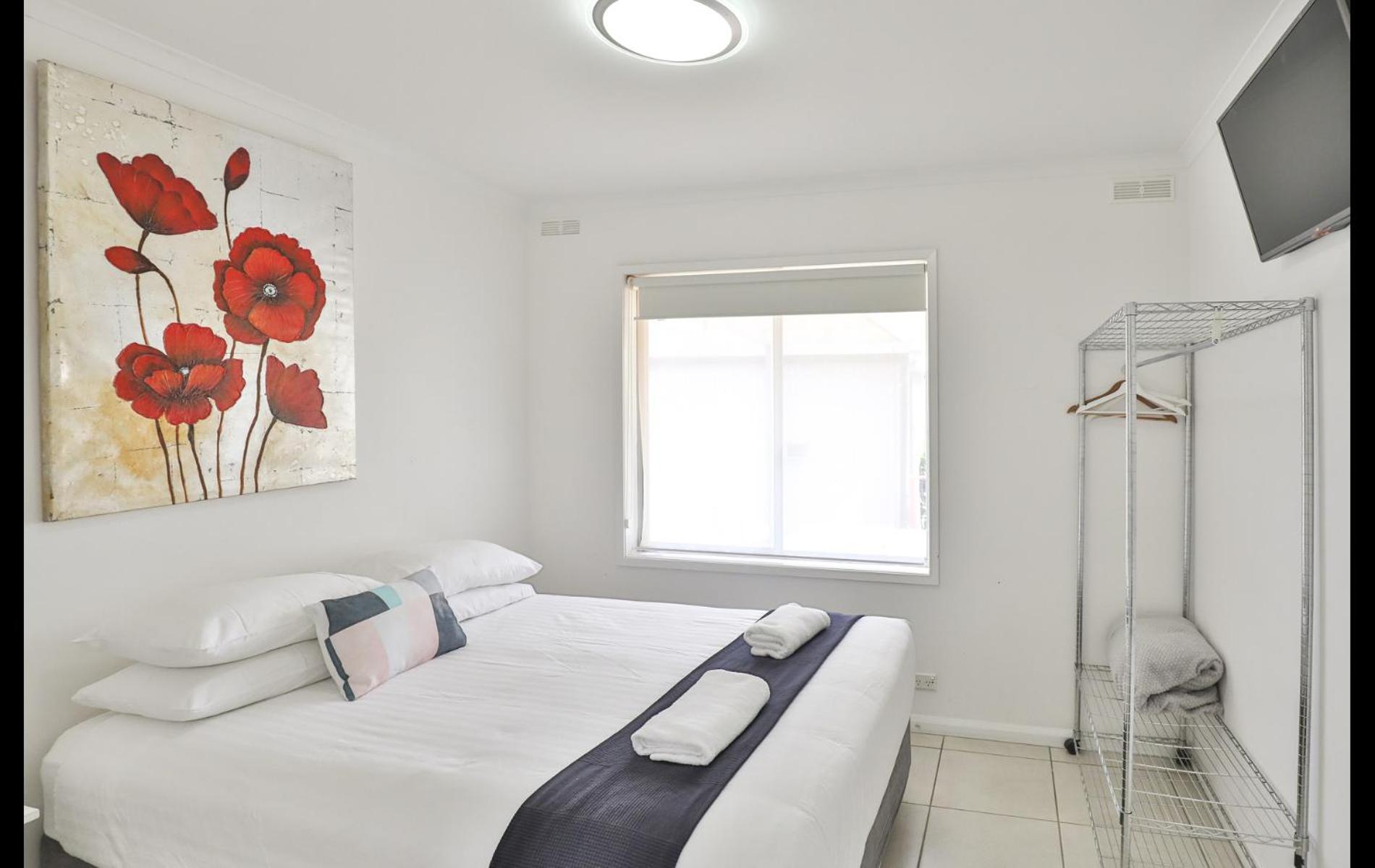Three-Bedroom Villa photo 2