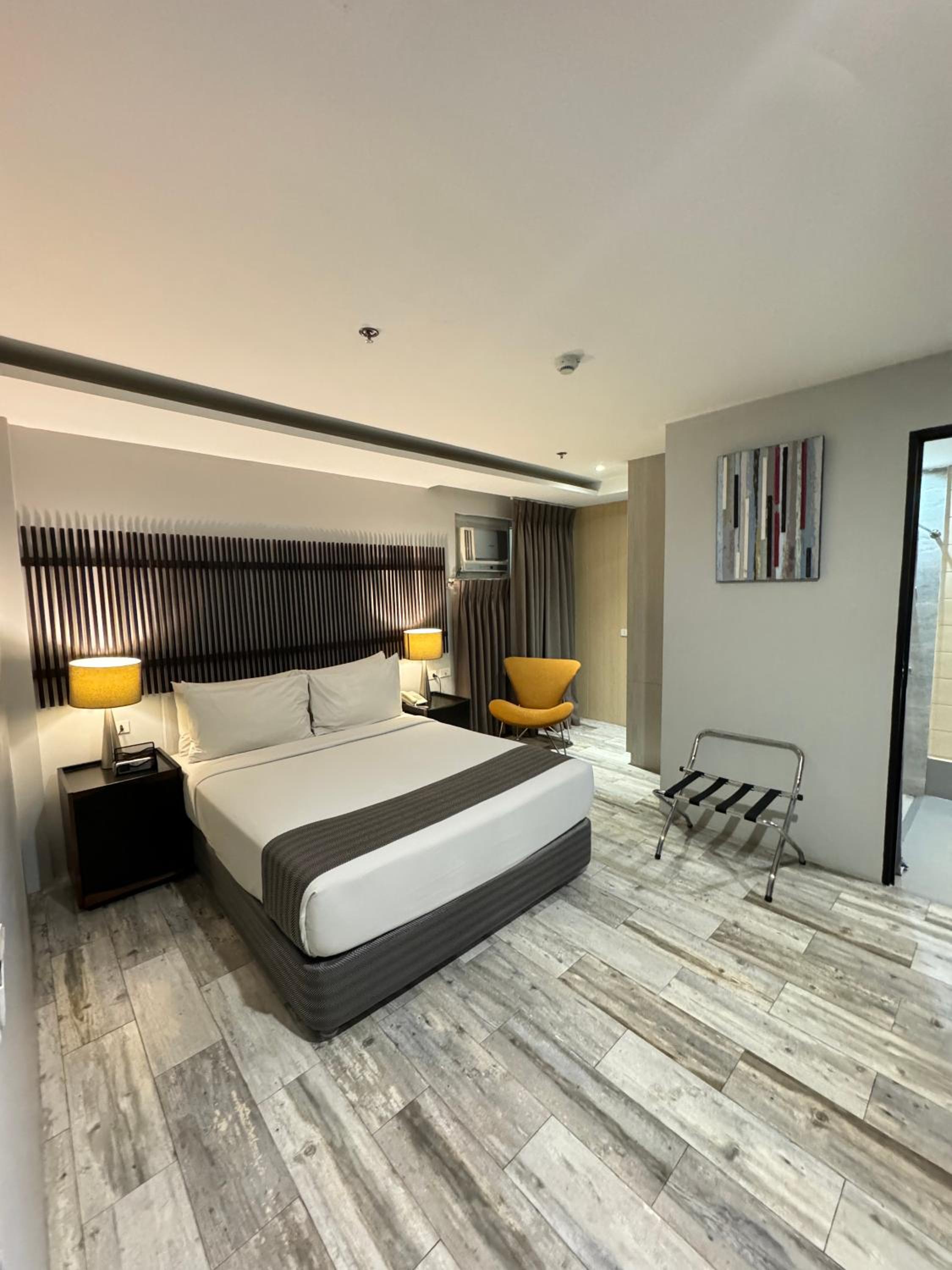 Superior Queen Room photo 2