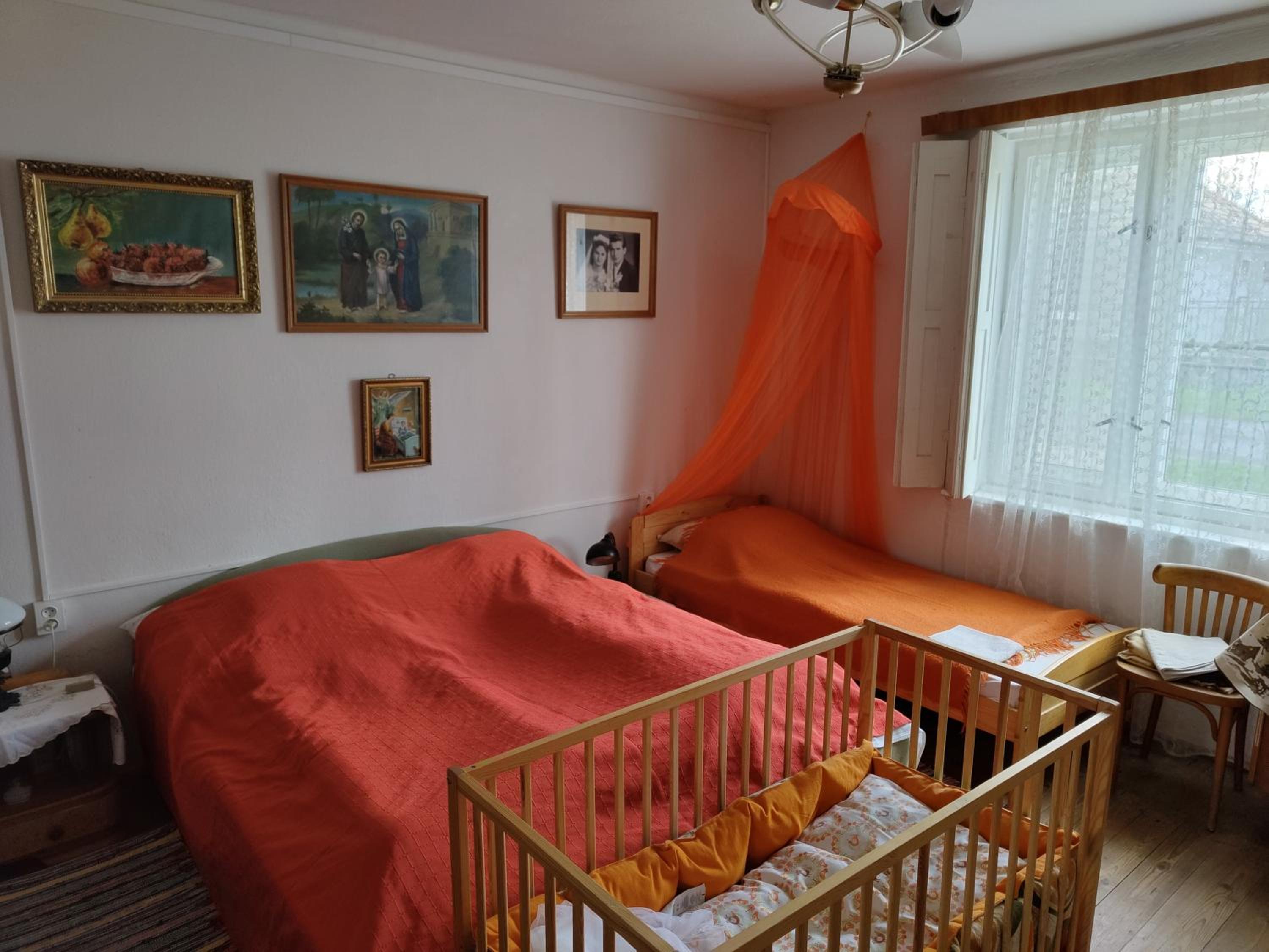 Standard Double Room with Shared Bathroom photo 2