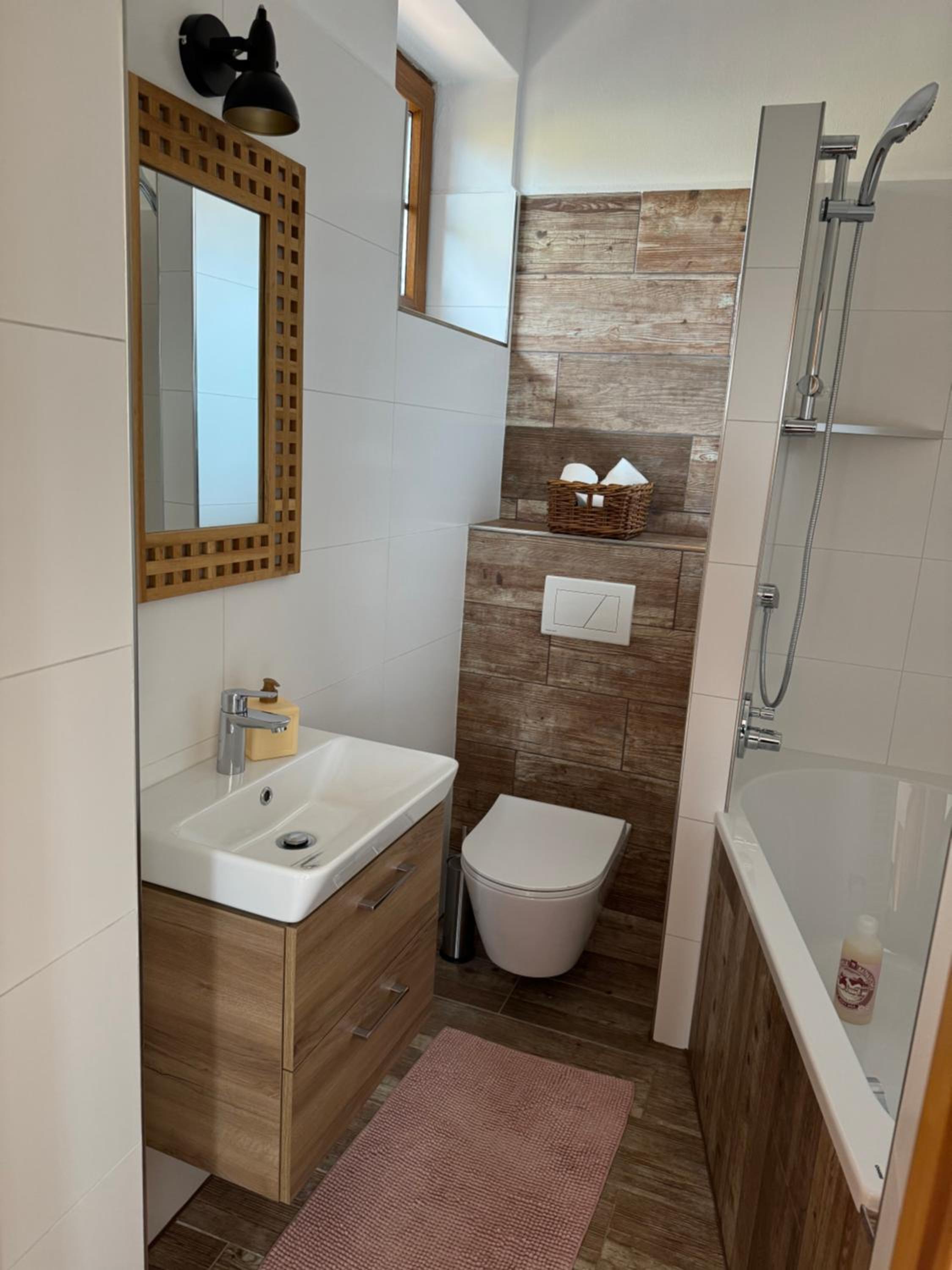Double Room with Patio - Photo 1