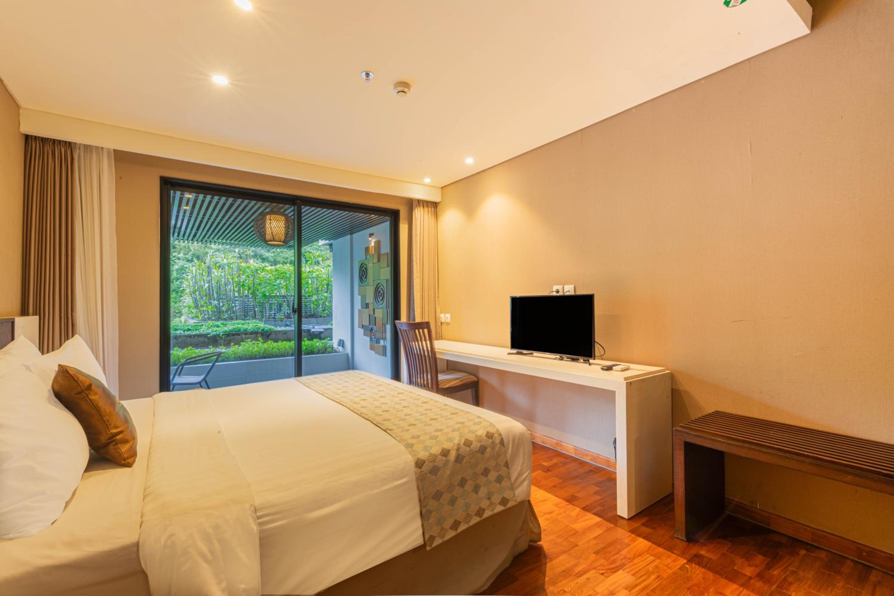 Three-Bedroom Villa - Photo 50