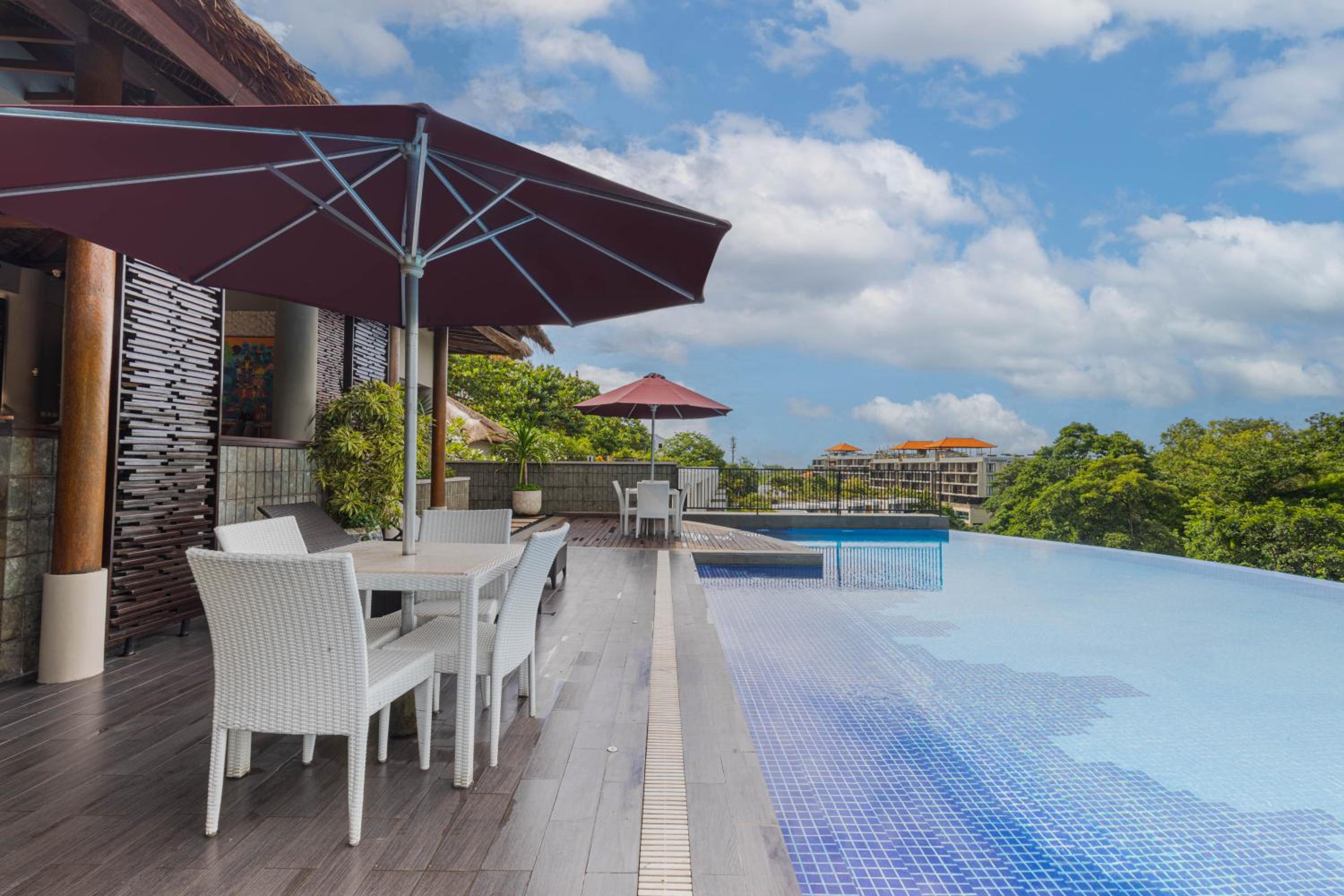 Three-Bedroom Villa - Photo 48