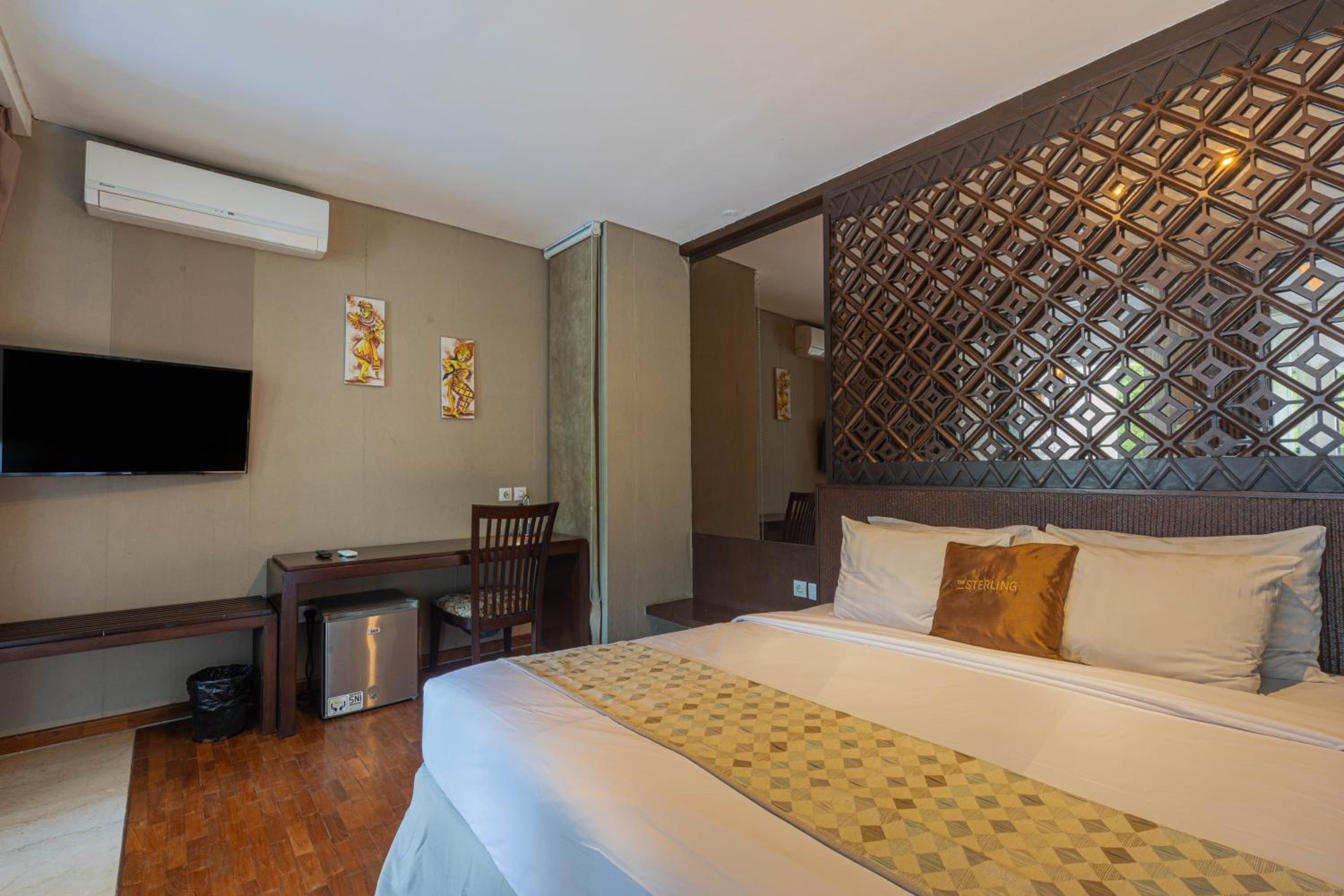 Three-Bedroom Villa - Photo 83