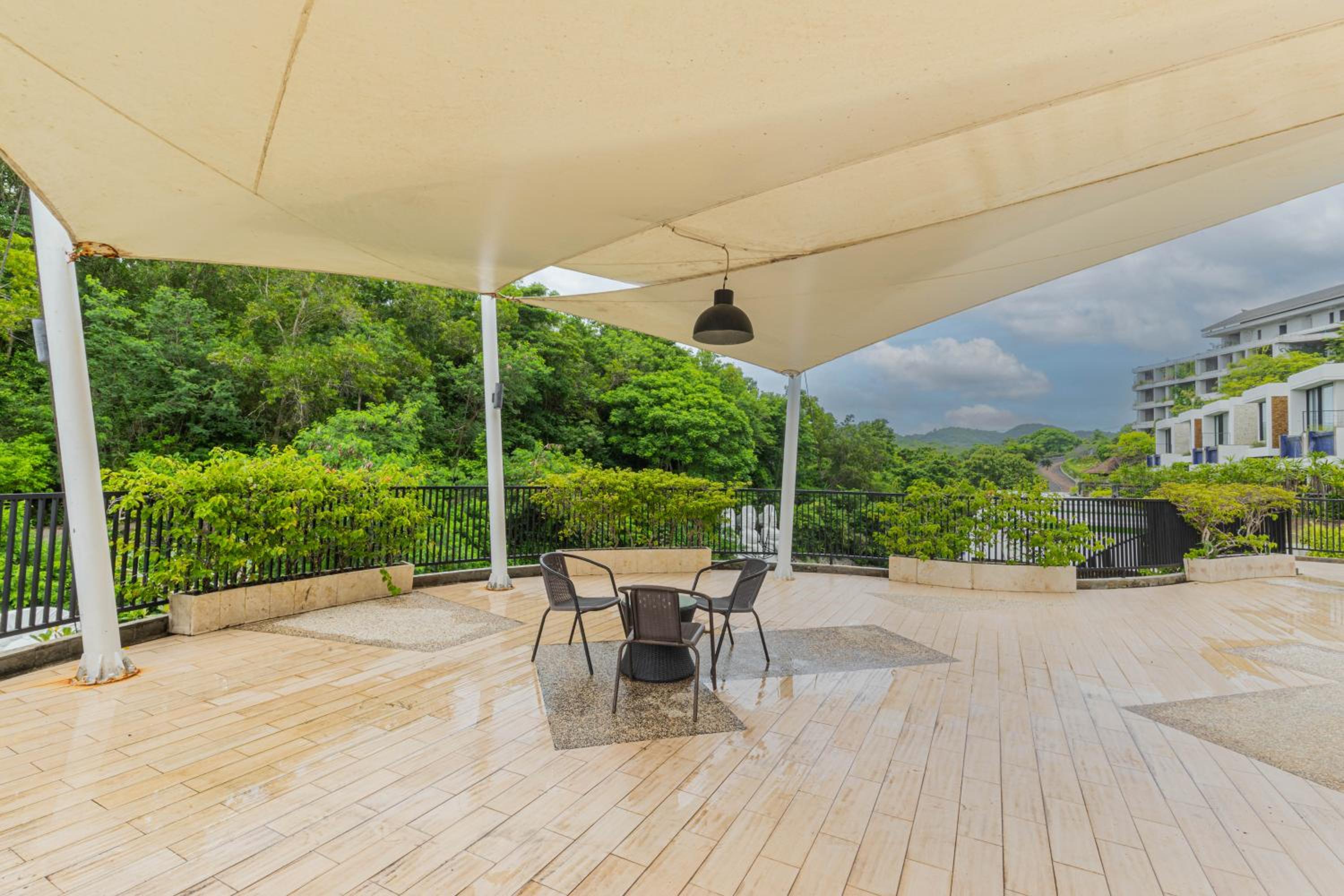 Three-Bedroom Villa - Photo 35