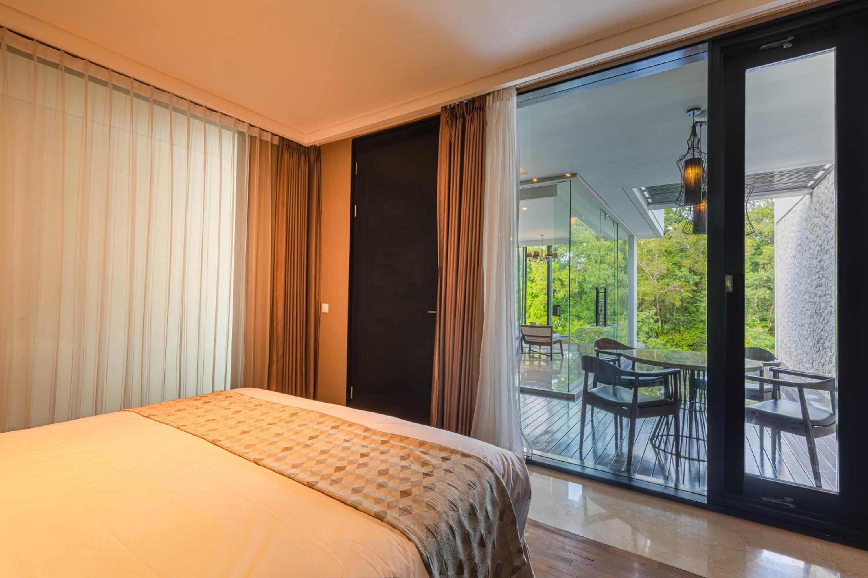 Three-Bedroom Villa - Photo 49
