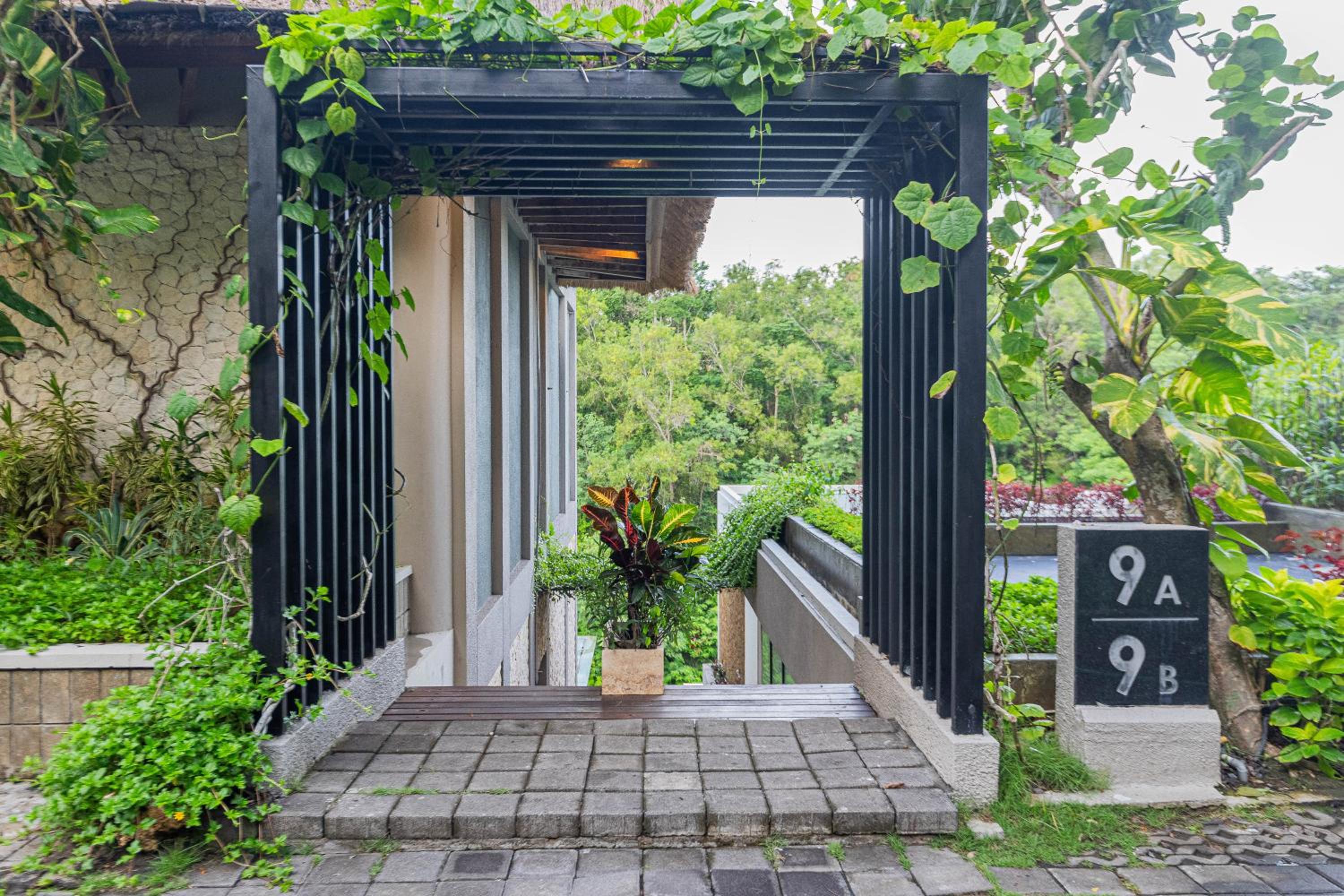 Three-Bedroom Villa - Photo 84