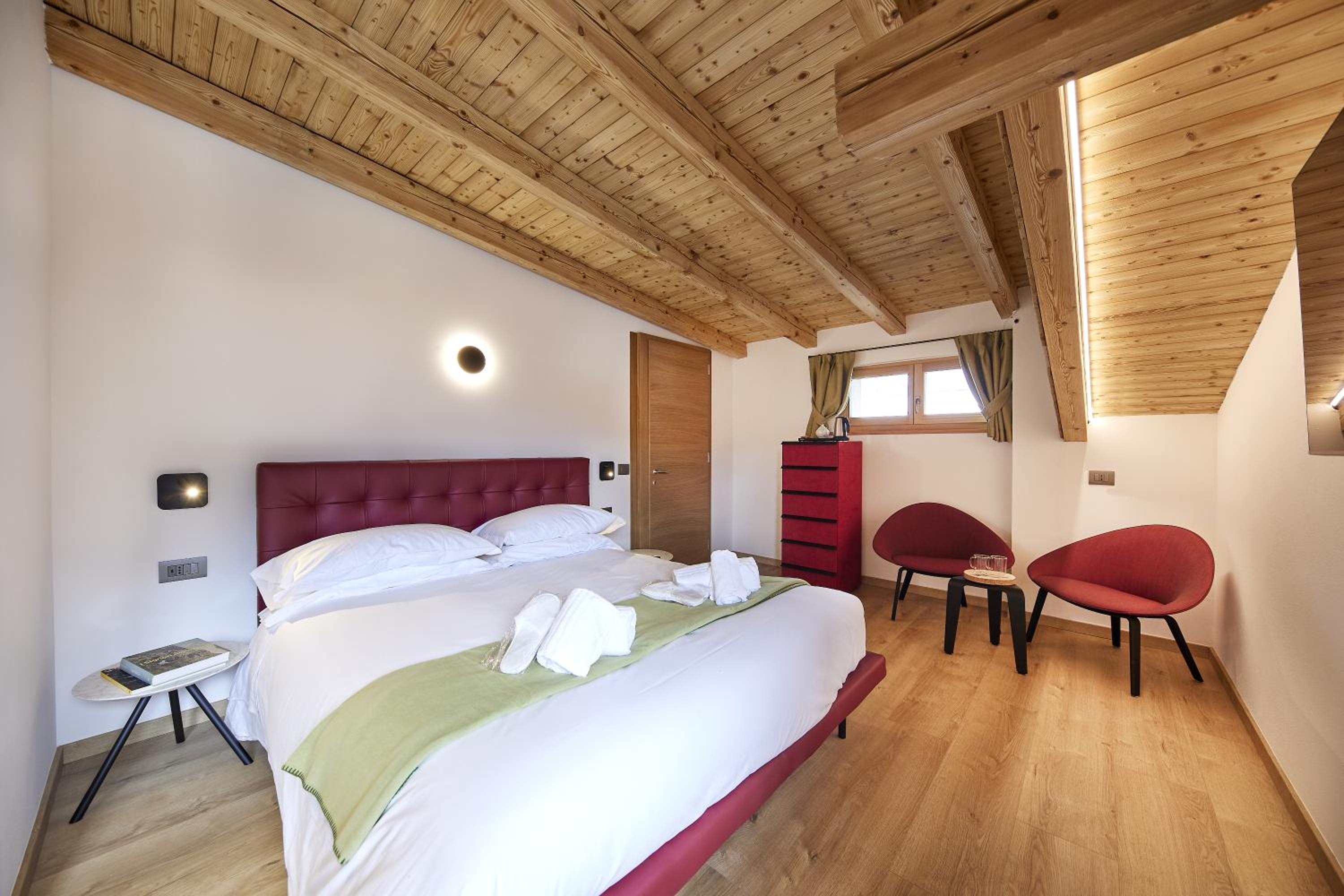 Double Room with Mountain View
