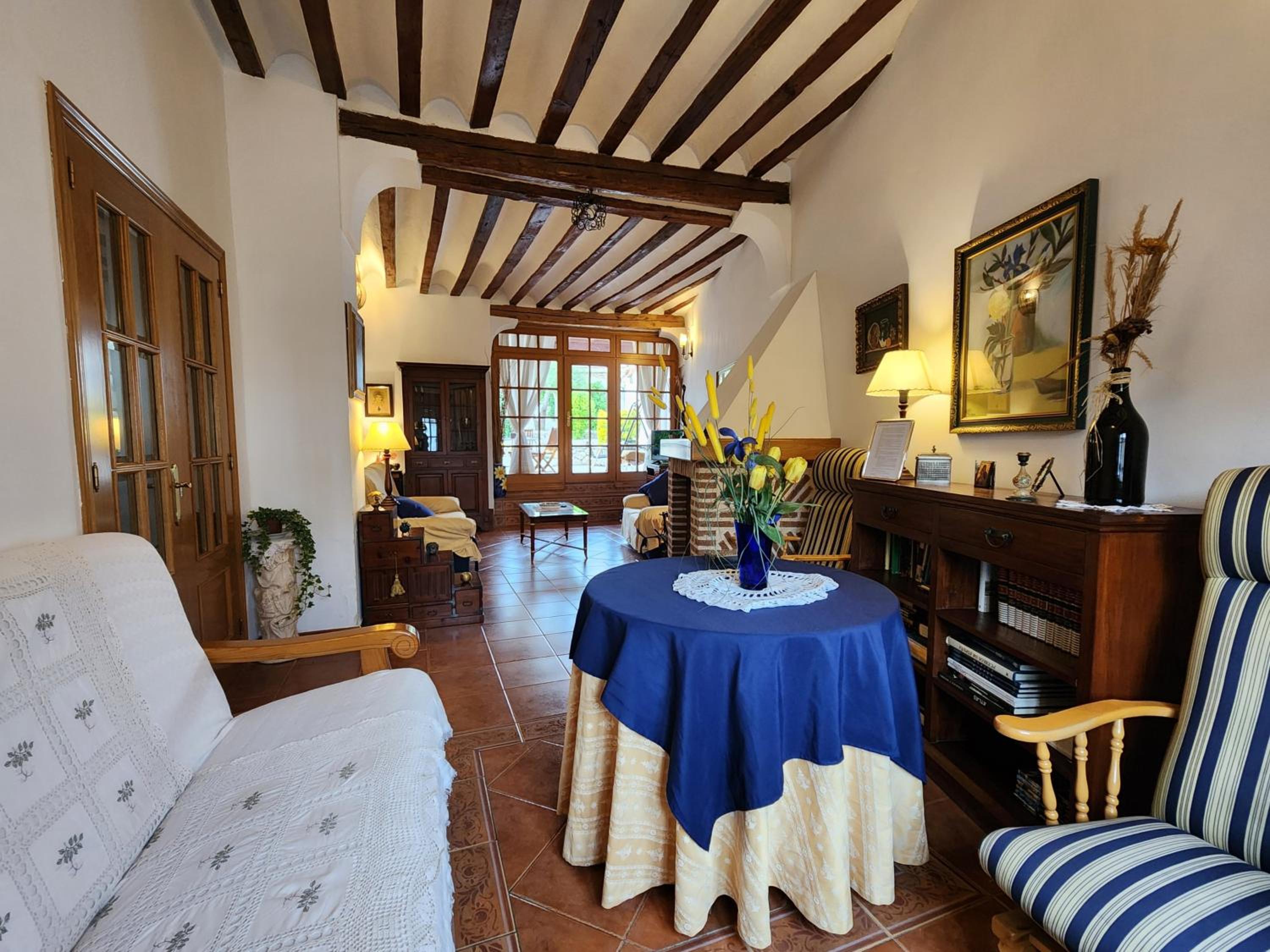 Casa de cuatro habitaciones