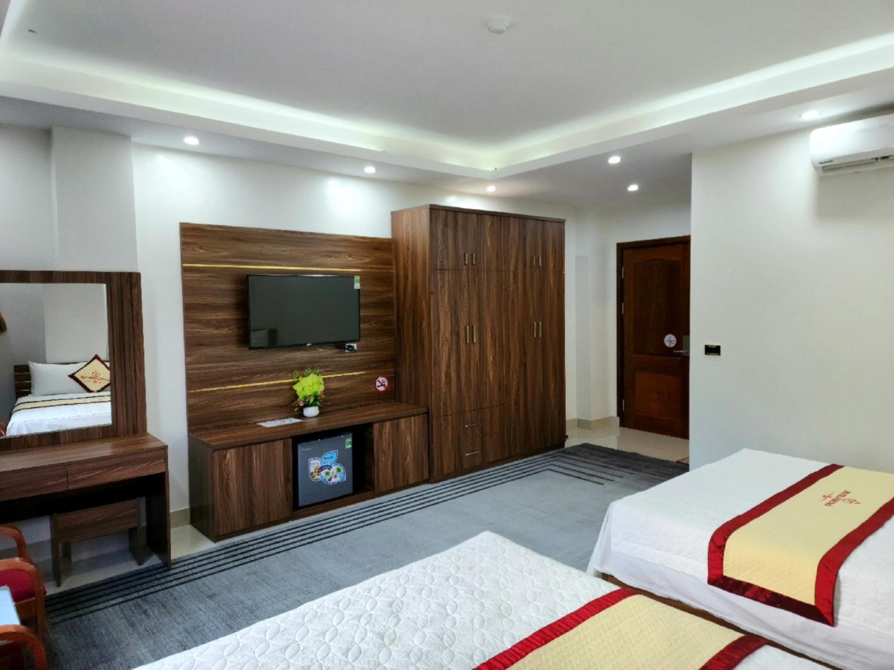 Twin Room - Photo 4