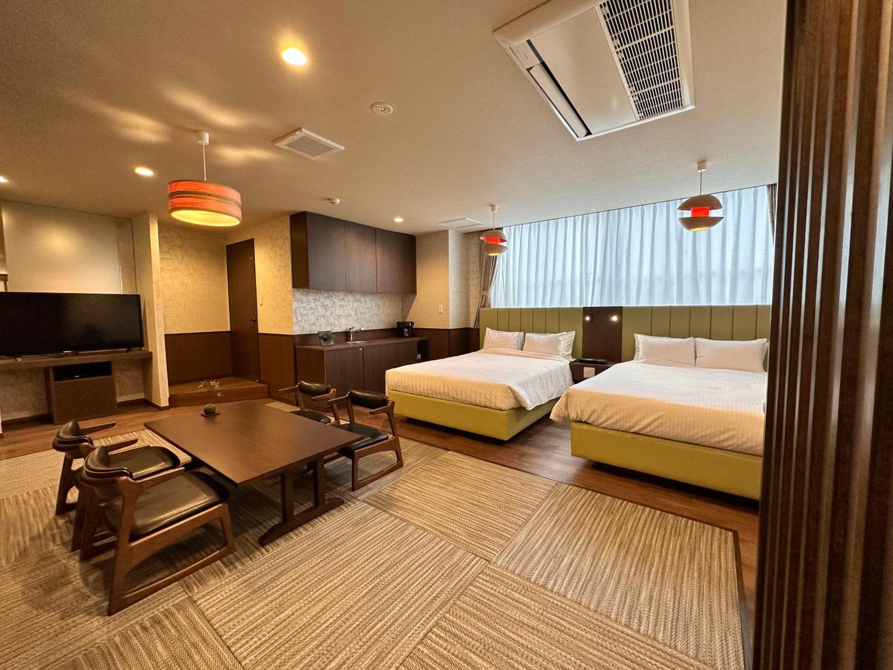 Japanese-Style Twin Room with Tatami Area, Private Bath - 2nd Floor - Photo 4