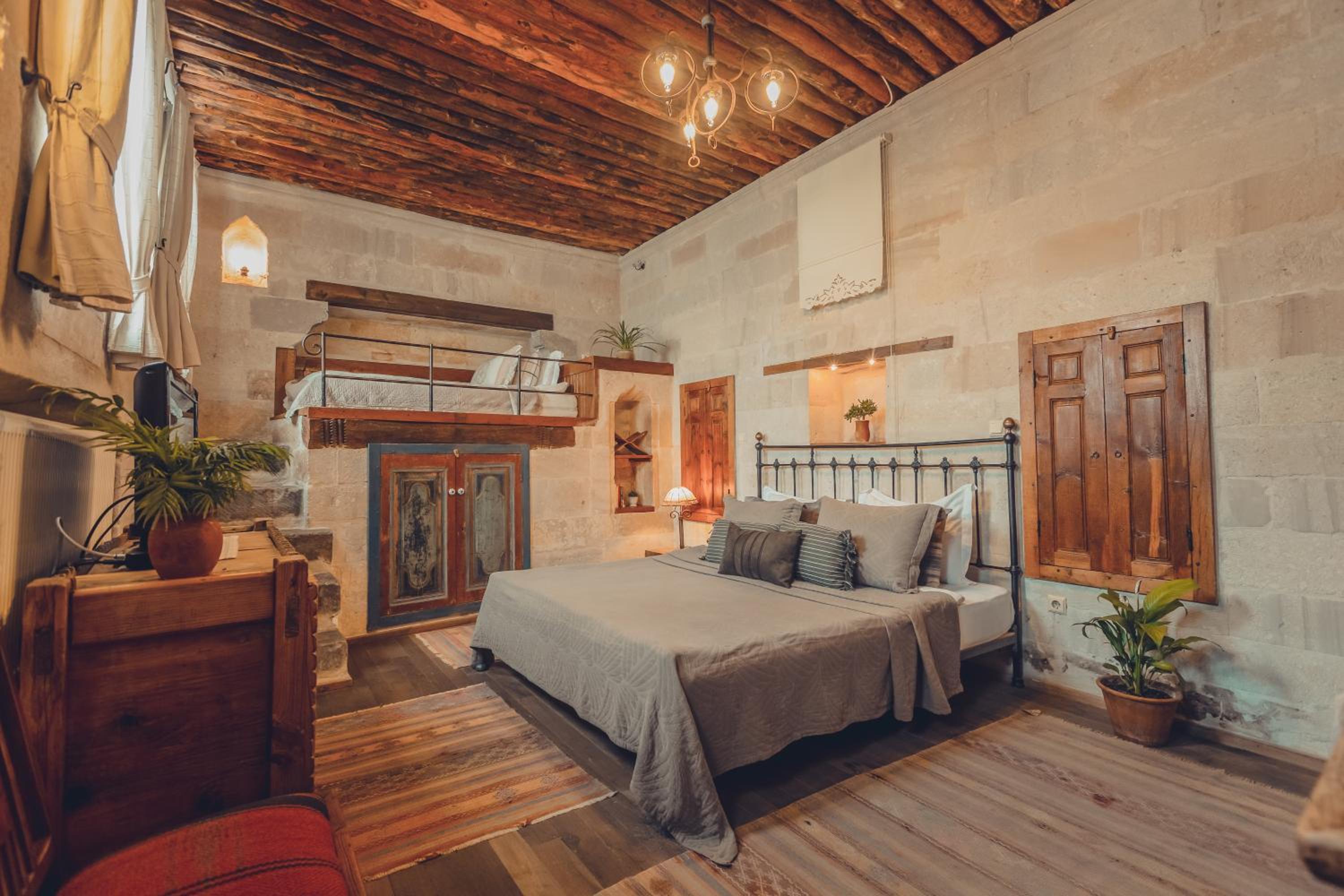 Standard Double or Twin Room - Photo 31