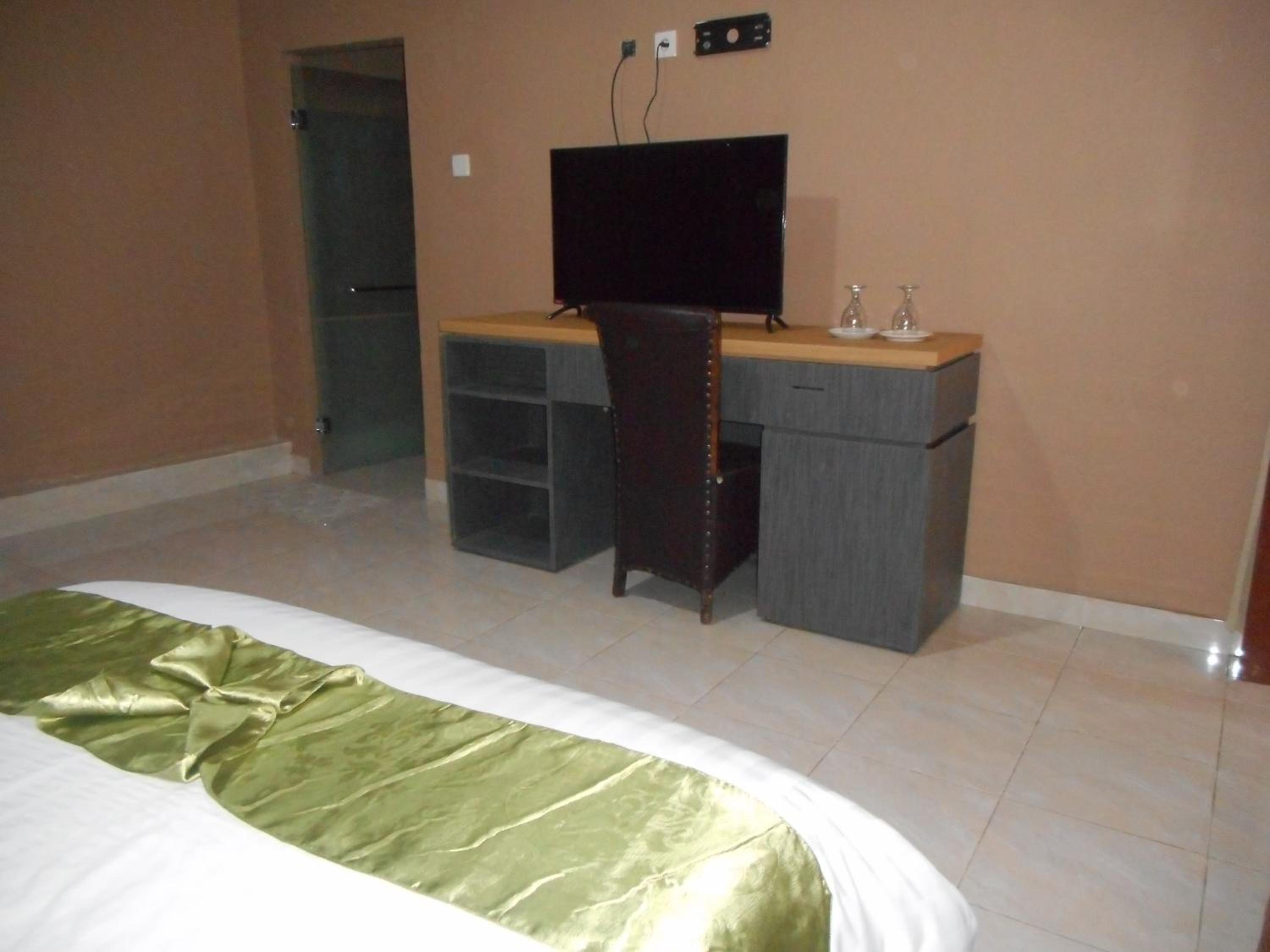 Triple Room photo 3