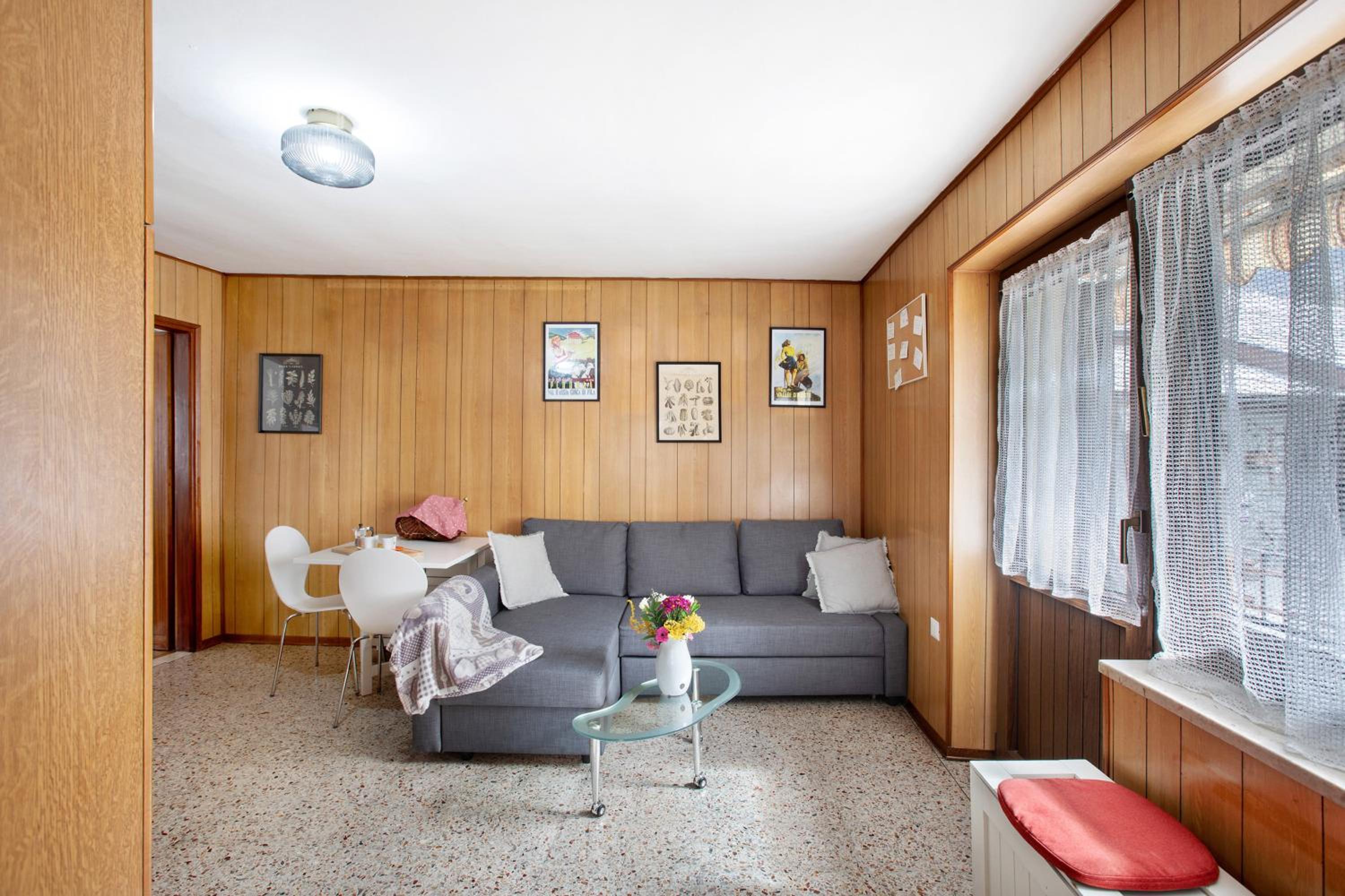 Superior One-Bedroom Apartment with Balcony