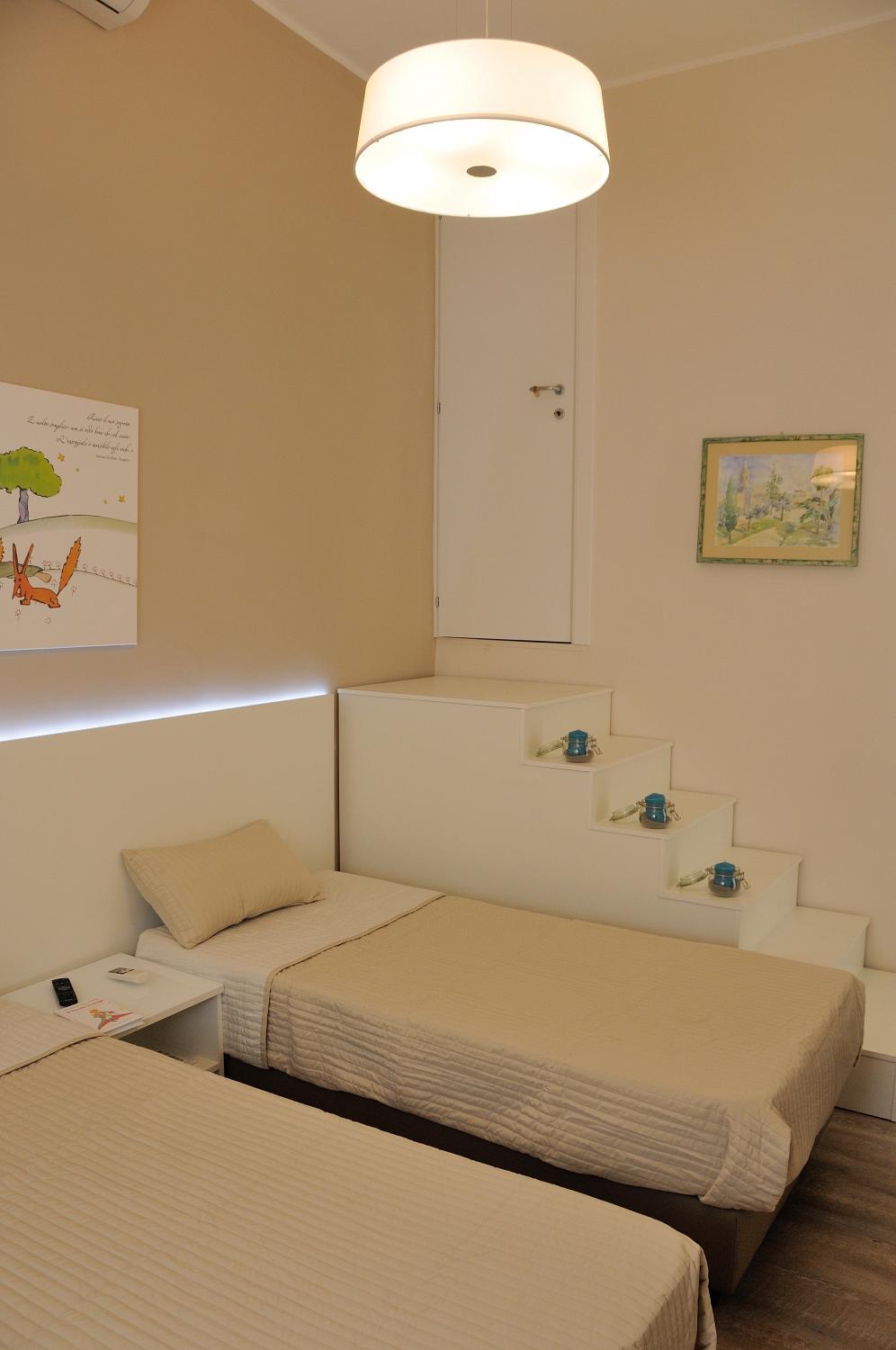 Double or Twin Room - Photo 7