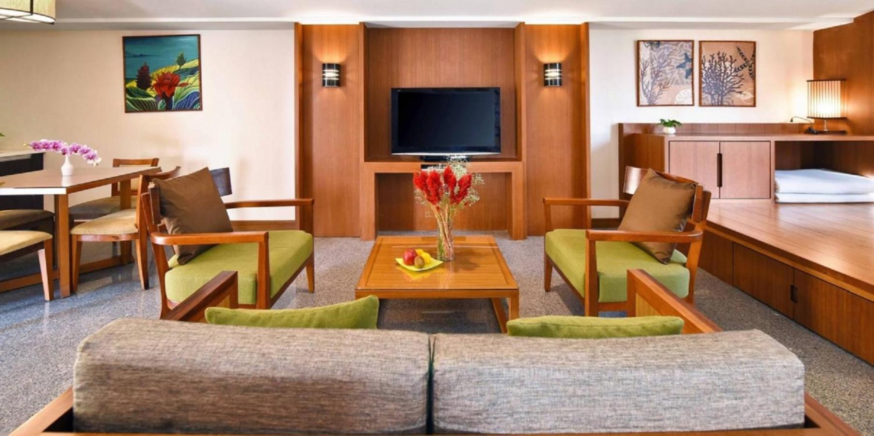 Two-Bedroom Villa photo 2