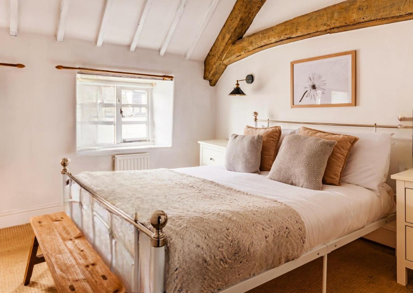 One-Bedroom House photo 1