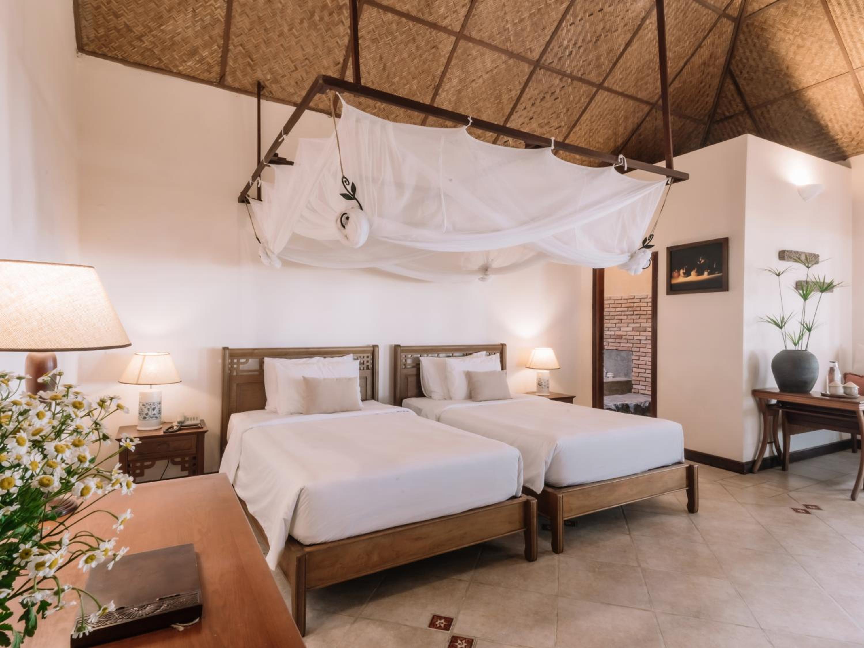 Premier Ocean Bungalow - Photo 5