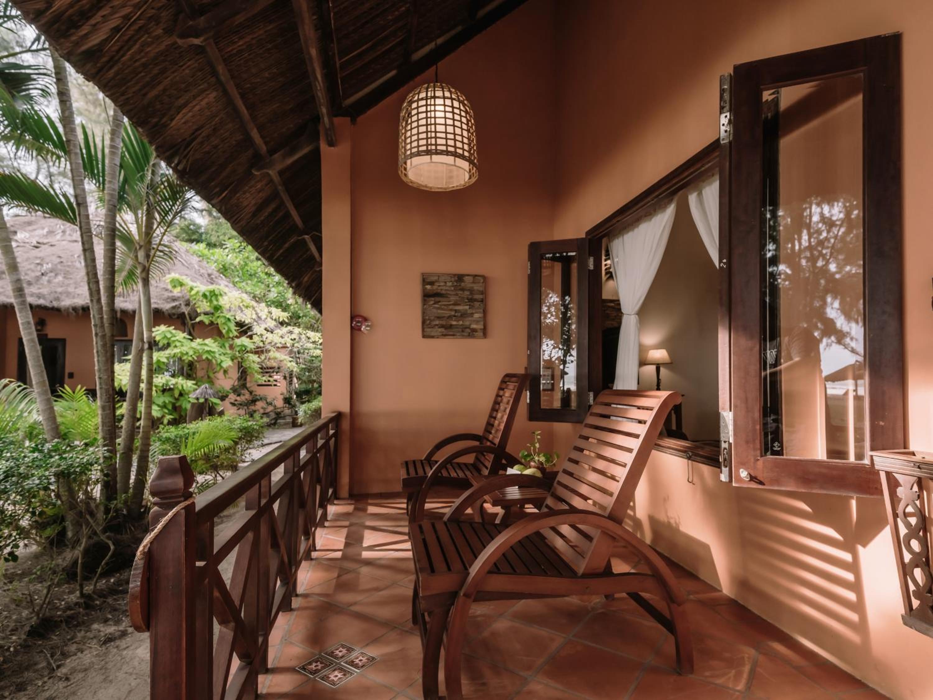 Deluxe Garden Bungalow - Photo 4
