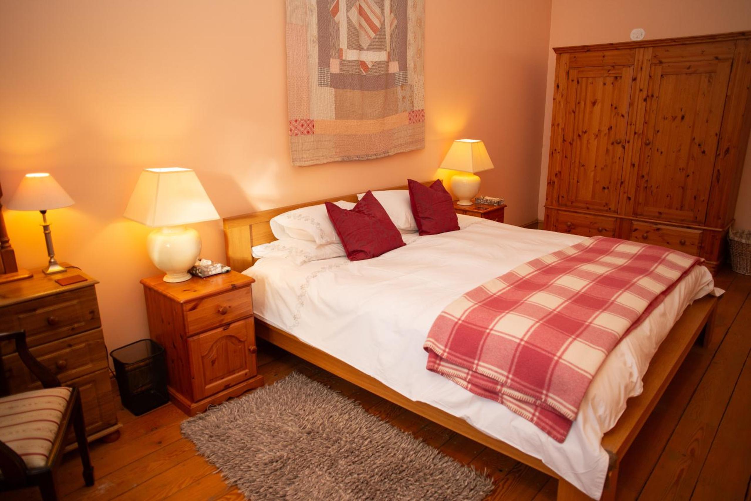Two-Bedroom House photo 3
