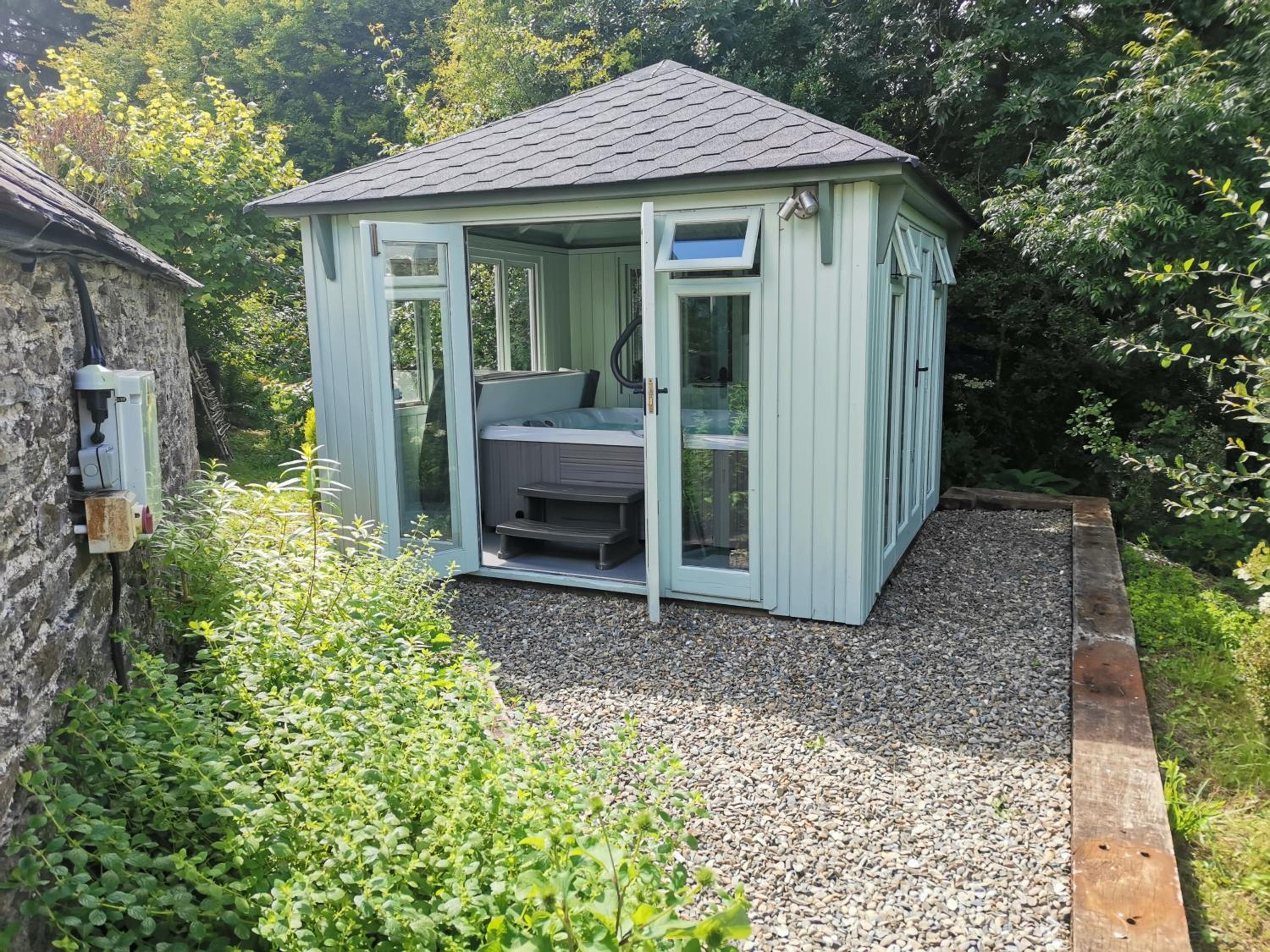 One-Bedroom House photo 3