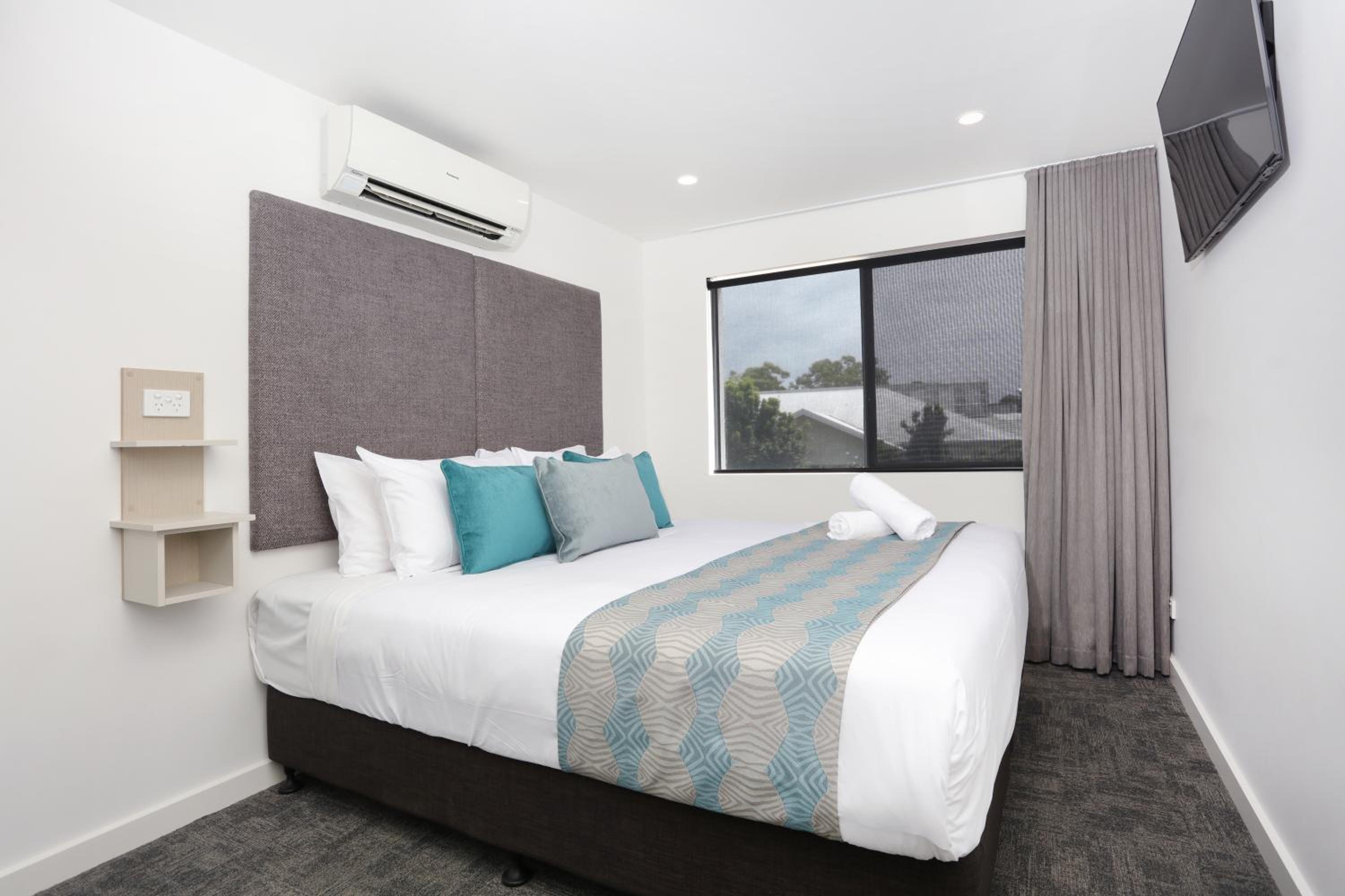 One-Bedroom Apartment, photo 7