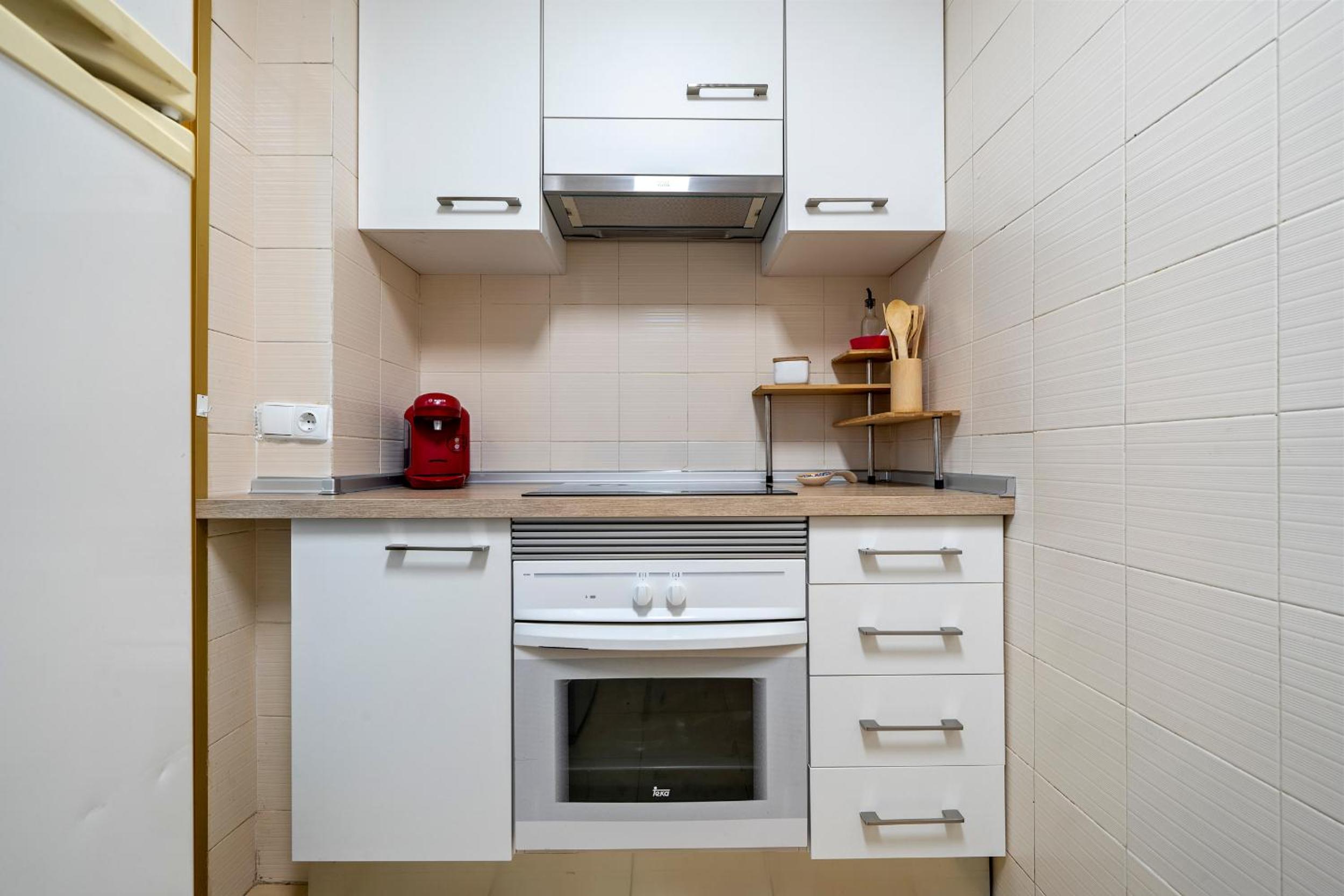 Apartment - Ground Floor photo 2