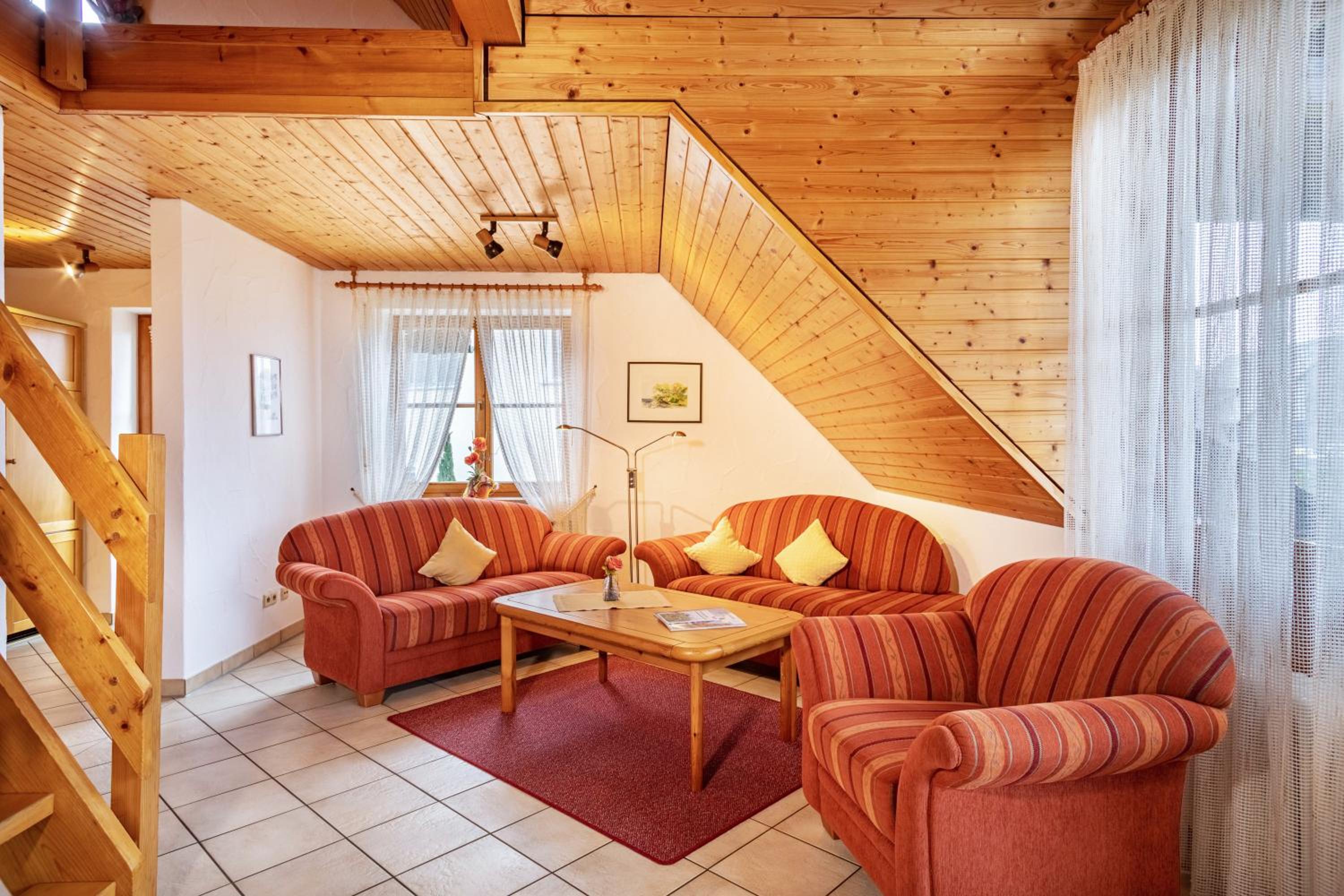 Two-Bedroom Deluxe Apartment with Garden View photo 1