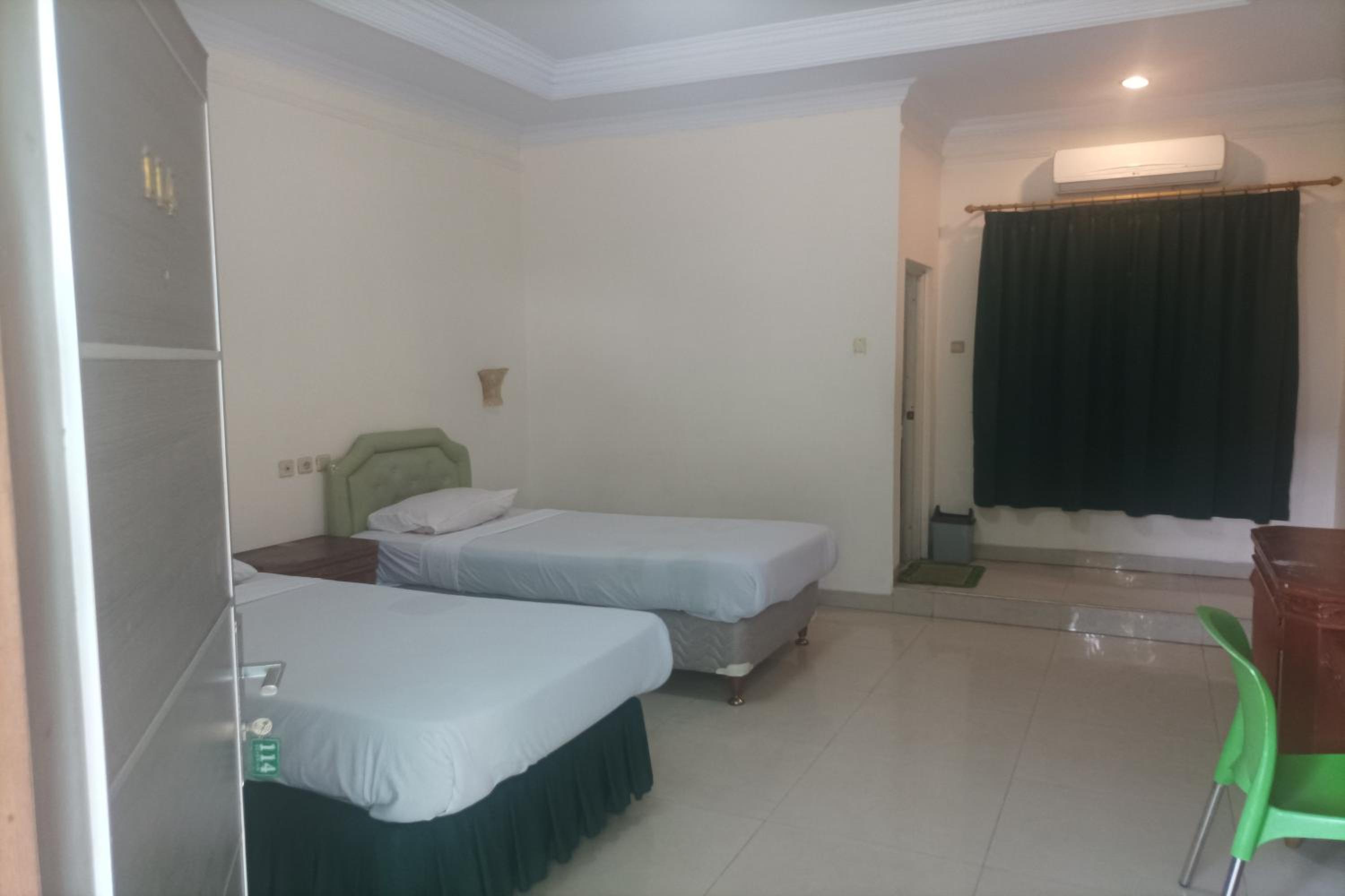 Superior Twin Room photo 3