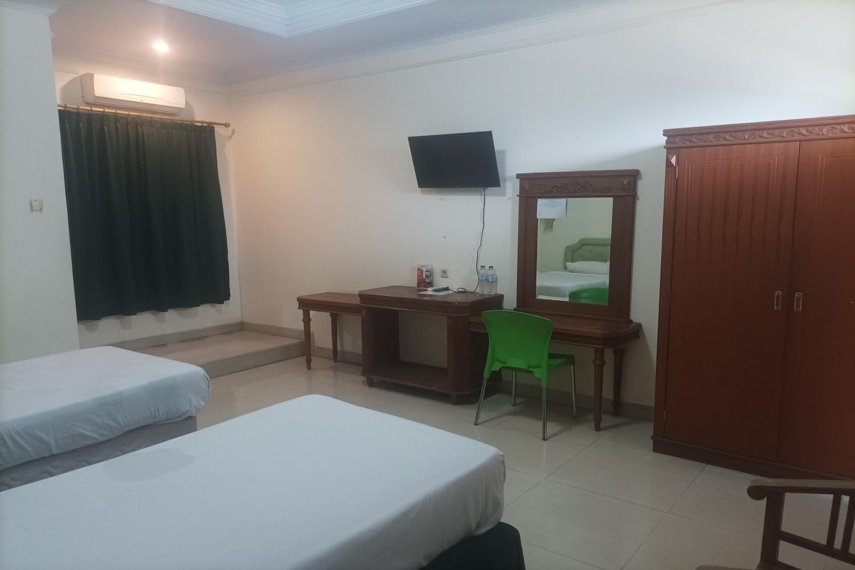 Superior Twin Room photo 2