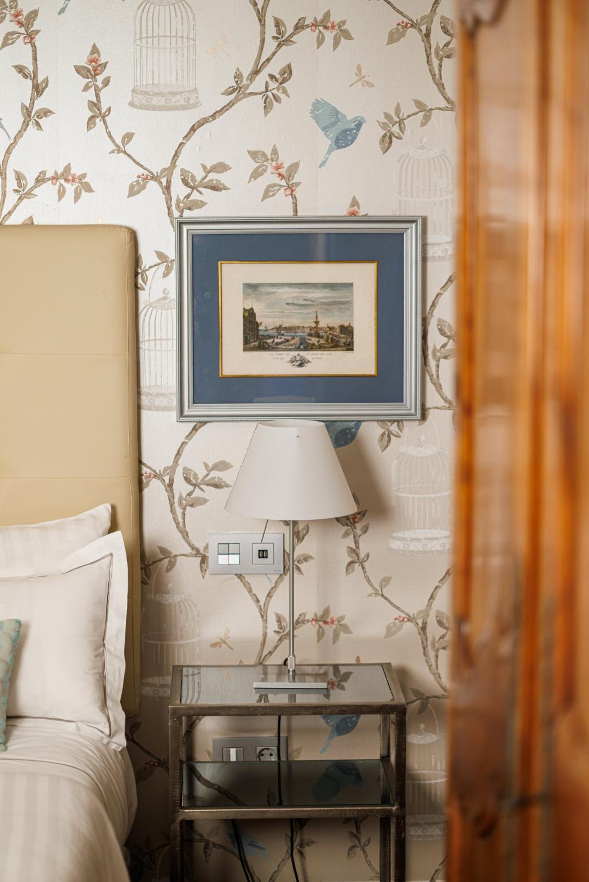 Superior Double or Twin Room photo 3