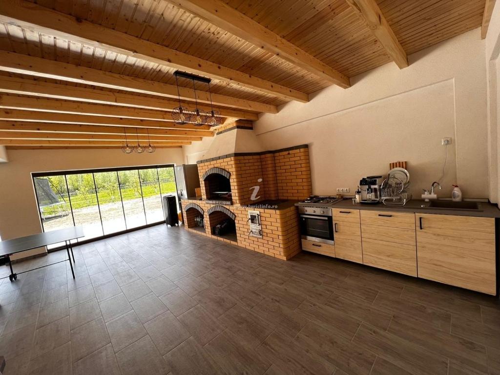 Villa photo 3