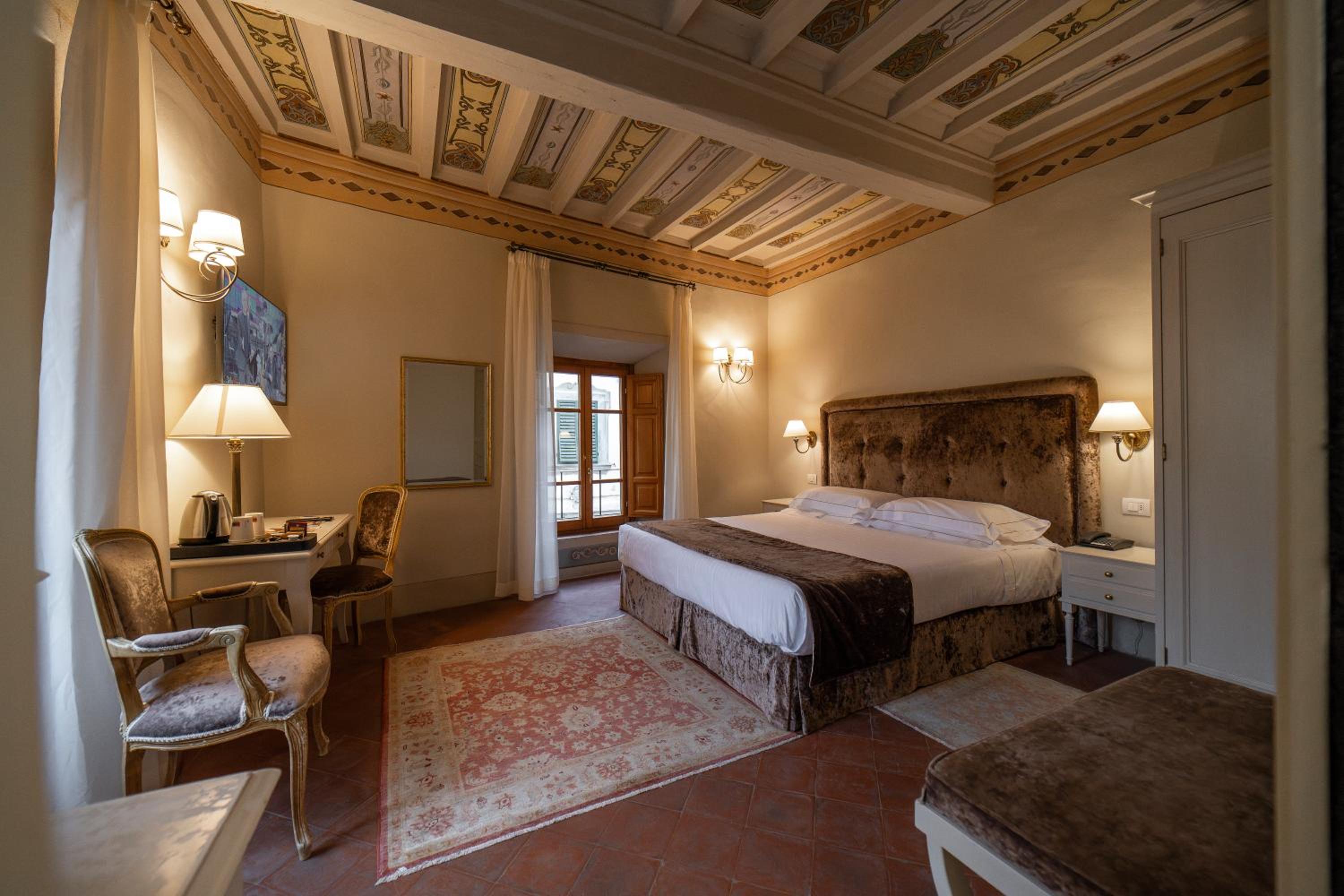 Deluxe Double Room - Photo 1