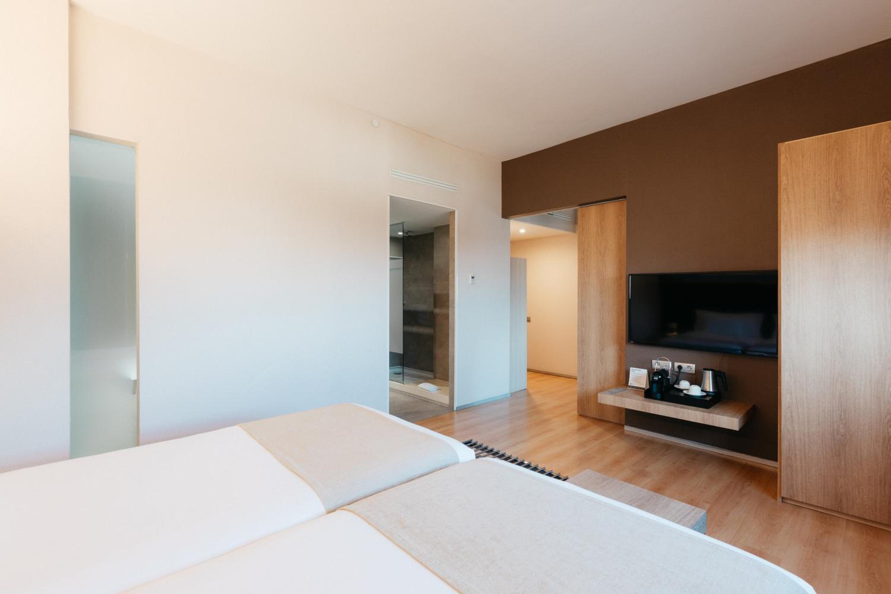Junior Suite - Photo 1
