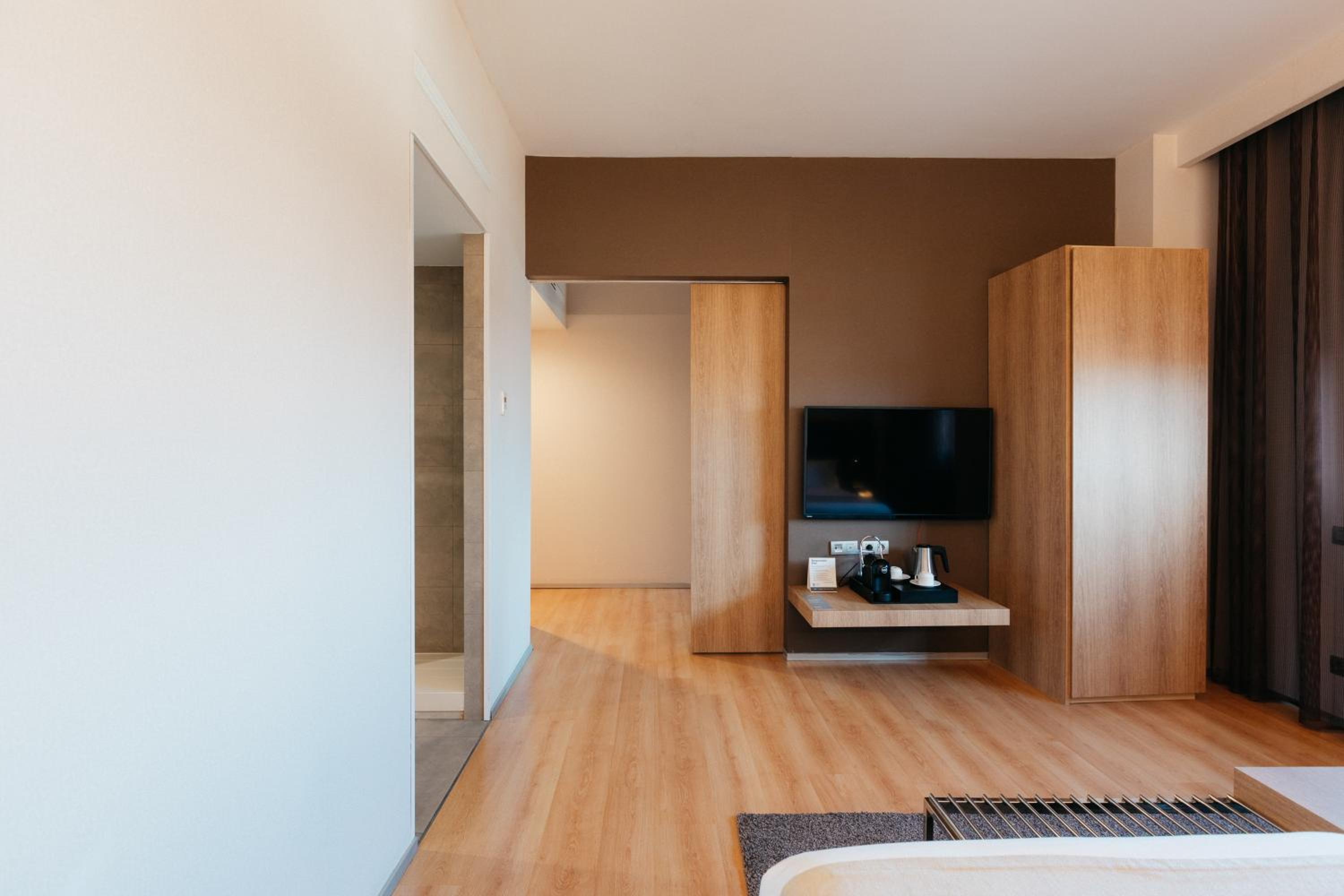 Junior Suite - Photo 5