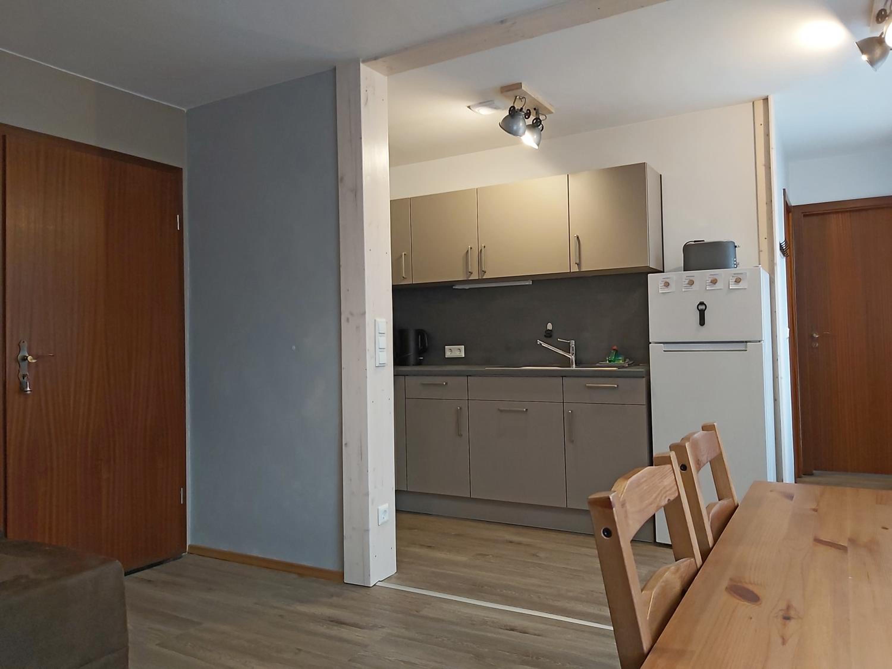 One-Bedroom Apartment photo 2