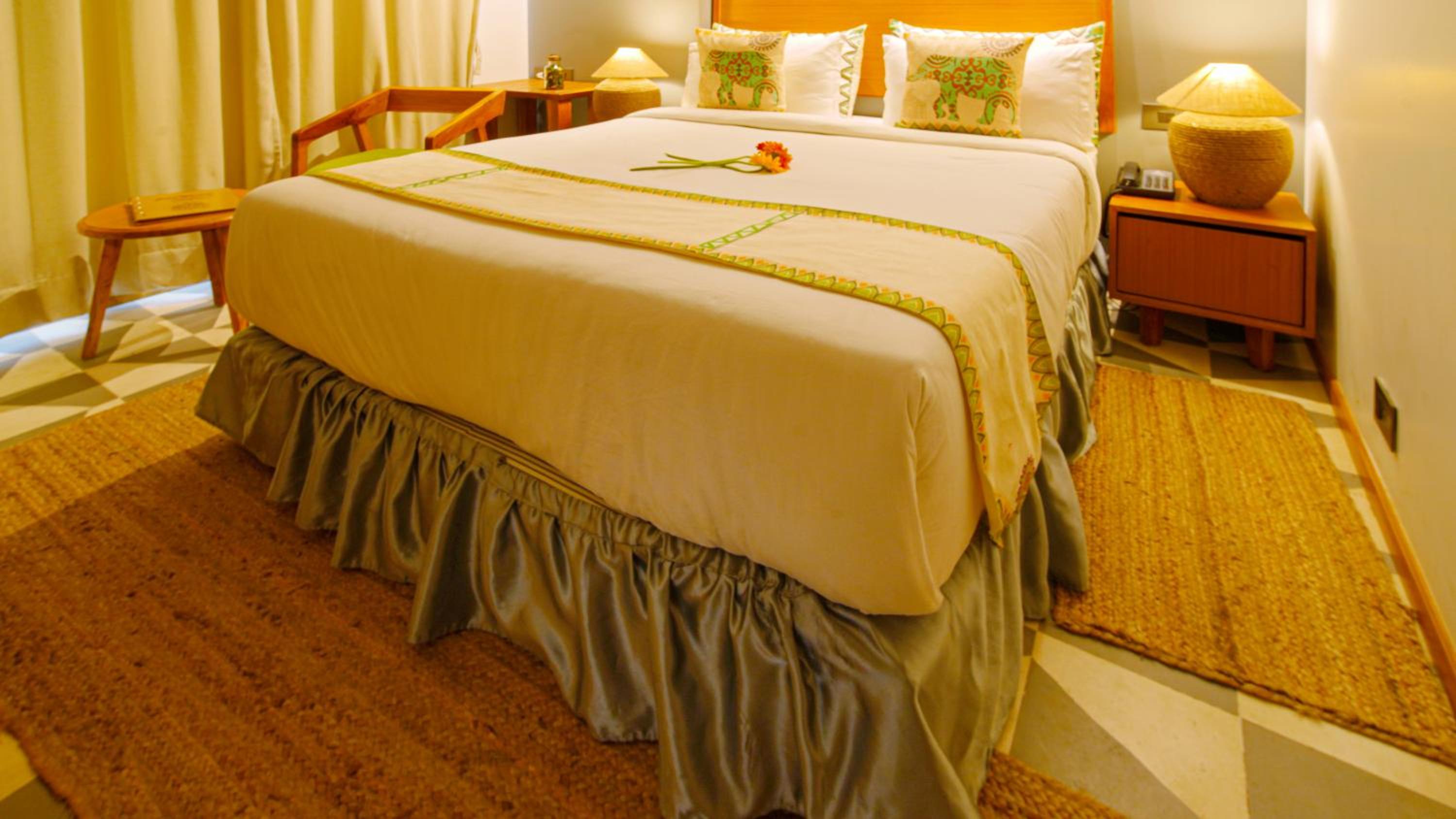Suite with Spa Bath - Photo 18